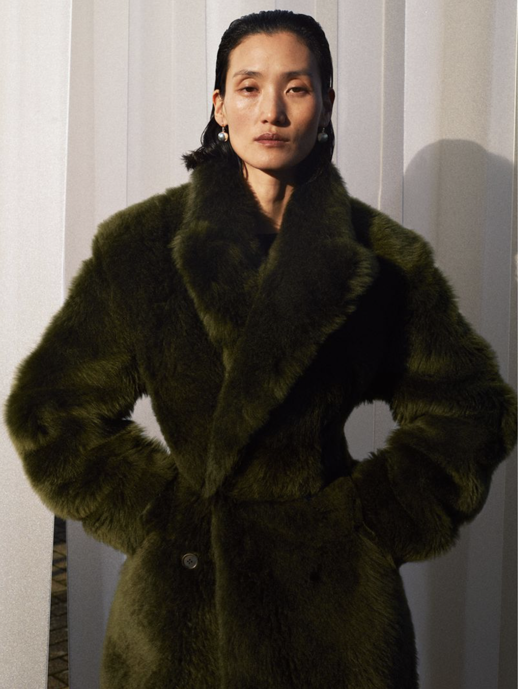 Phoebe-Philo-Collection-E-April-2026-Phoebe-Philo-by-Alasdair-McLellan-18.png