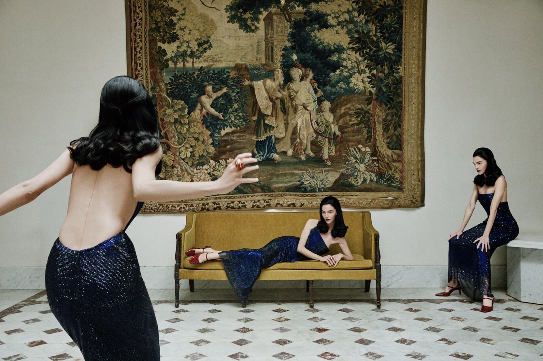 Mariacarla-Boscono-by-Carlijn-Jacobs-Vogue-Italia-May-2026-9.png