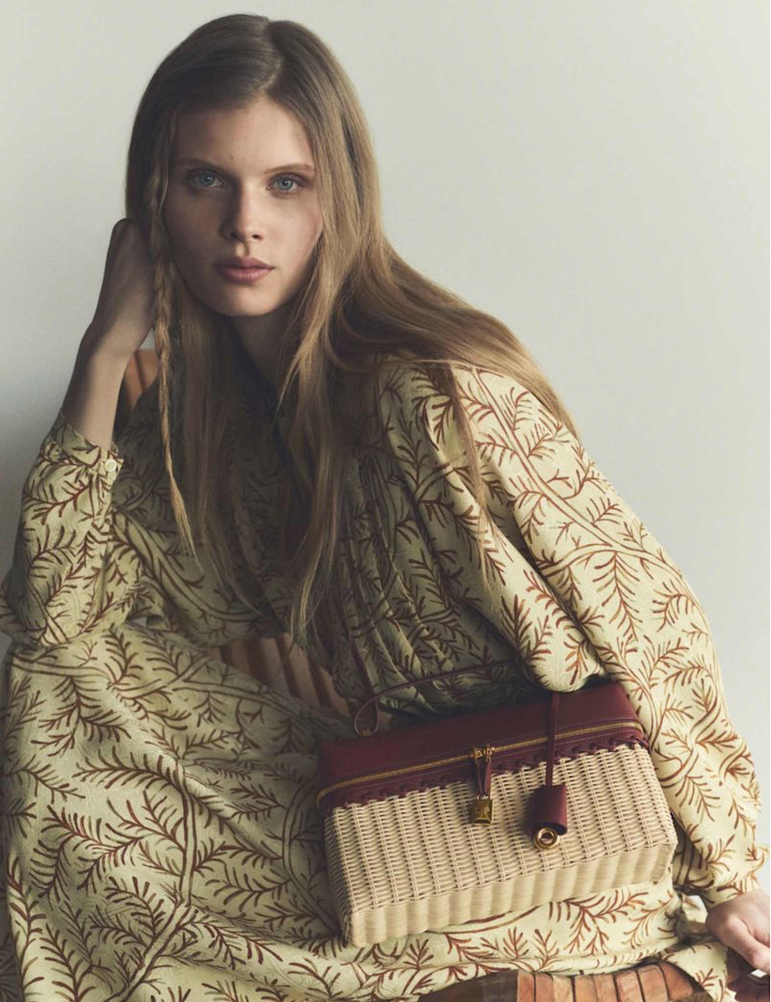 Loro-Piana-Resort-2026-Campaign-by-Annemarieke-Van-Drimmelen-11.png