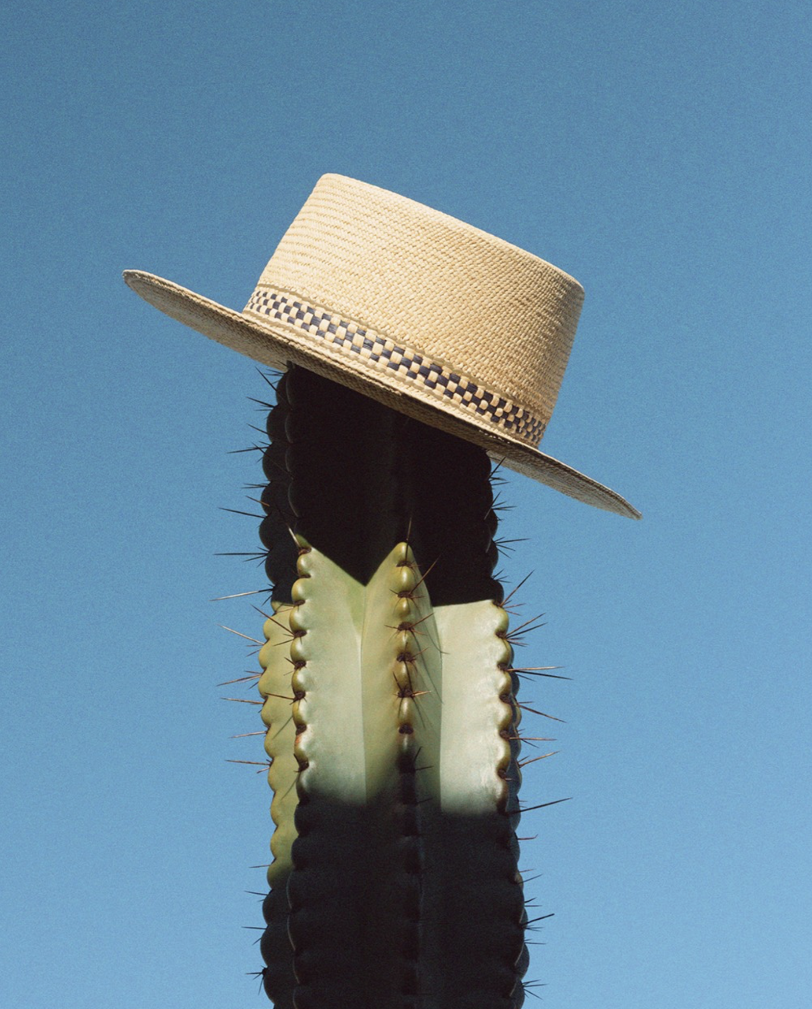Loro-Piana-Resort-2026-Campaign-by-Annemarieke-Van-Drimmelen-5.png