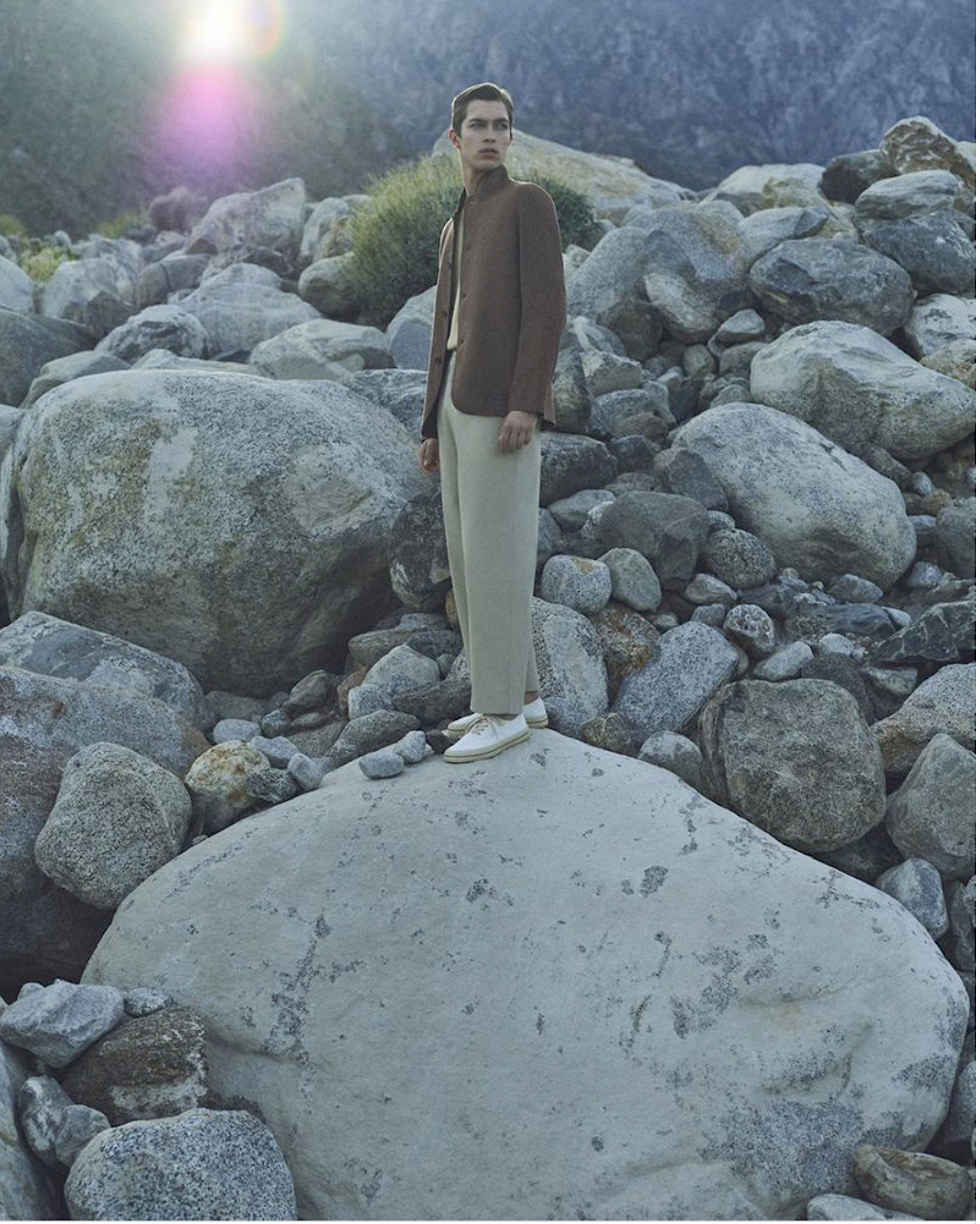 Loro-Piana-Resort-2026-Campaign-by-Annemarieke-Van-Drimmelen-14.png