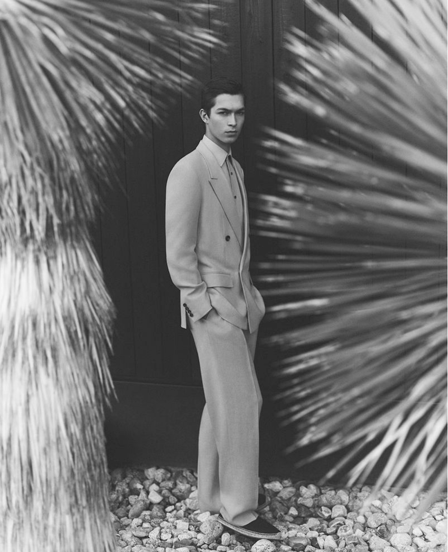 Loro-Piana-Resort-2026-Campaign-by-Annemarieke-Van-Drimmelen-7.png
