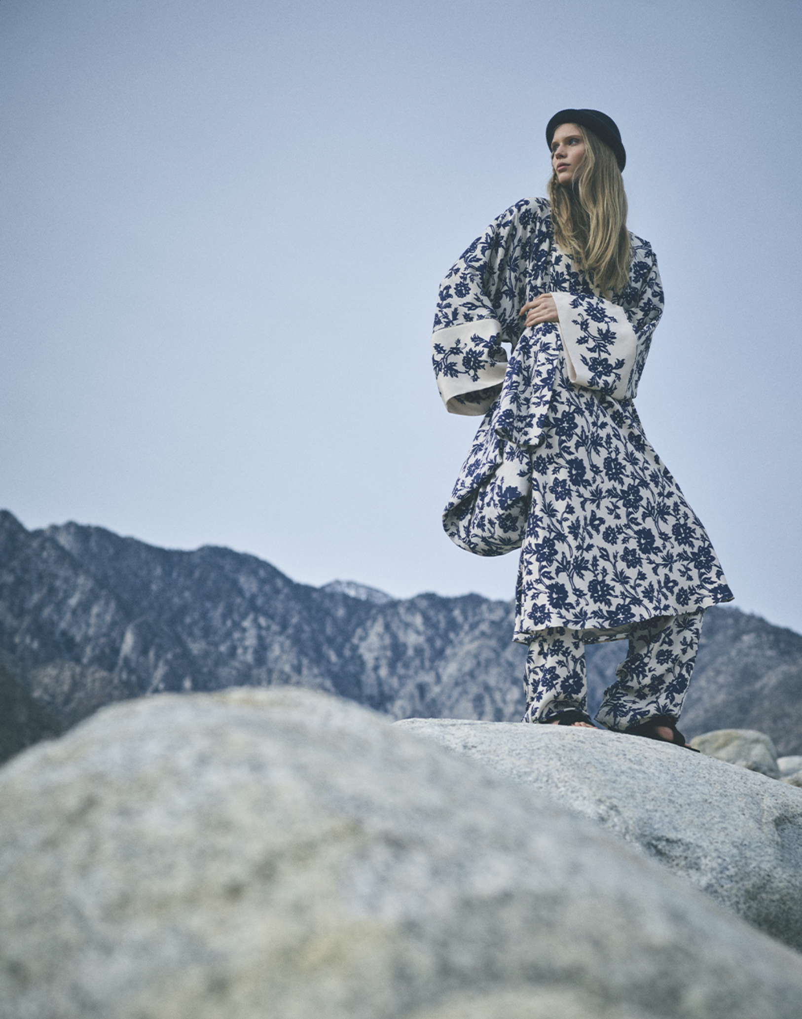Loro-Piana-Resort-2026-Campaign-by-Annemarieke-Van-Drimmelen-3.png