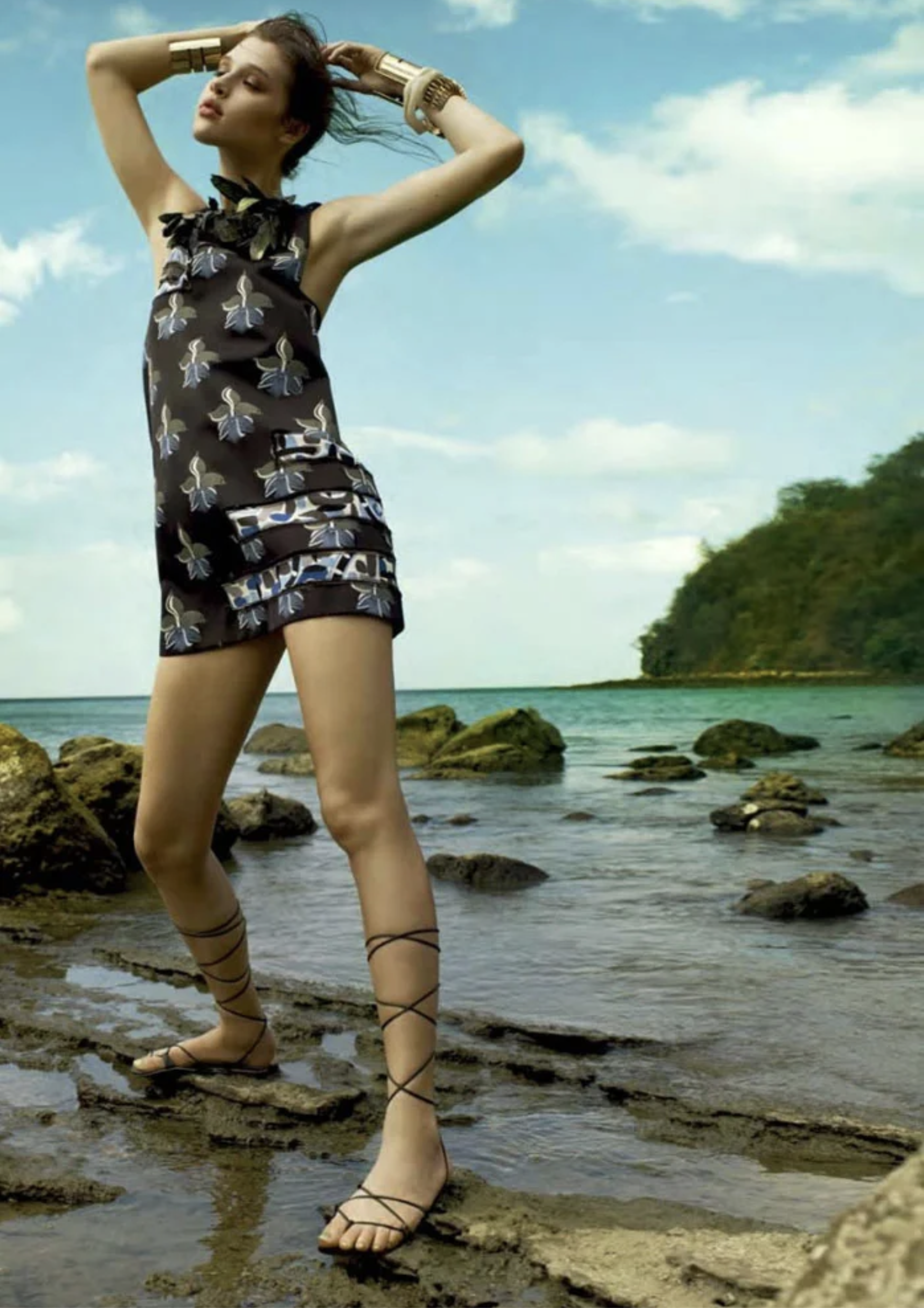 Anais-Pouliot-by-Leda-St Jacques-ELLE-Canada-July-2015-2.png