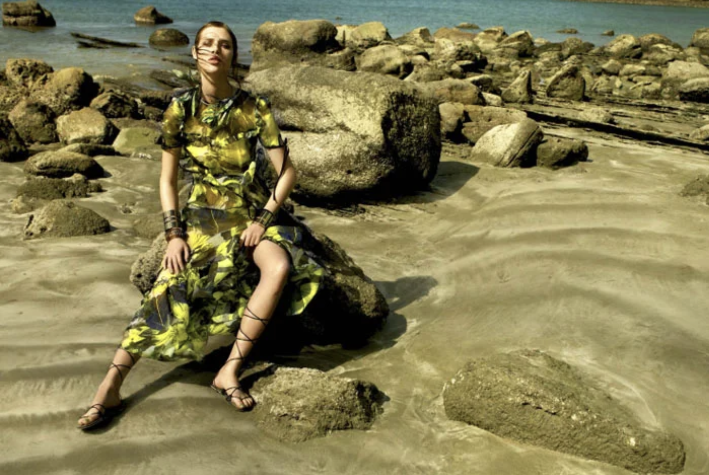 Anais-Pouliot-by-Leda-St Jacques-ELLE-Canada-July-2015-1.png