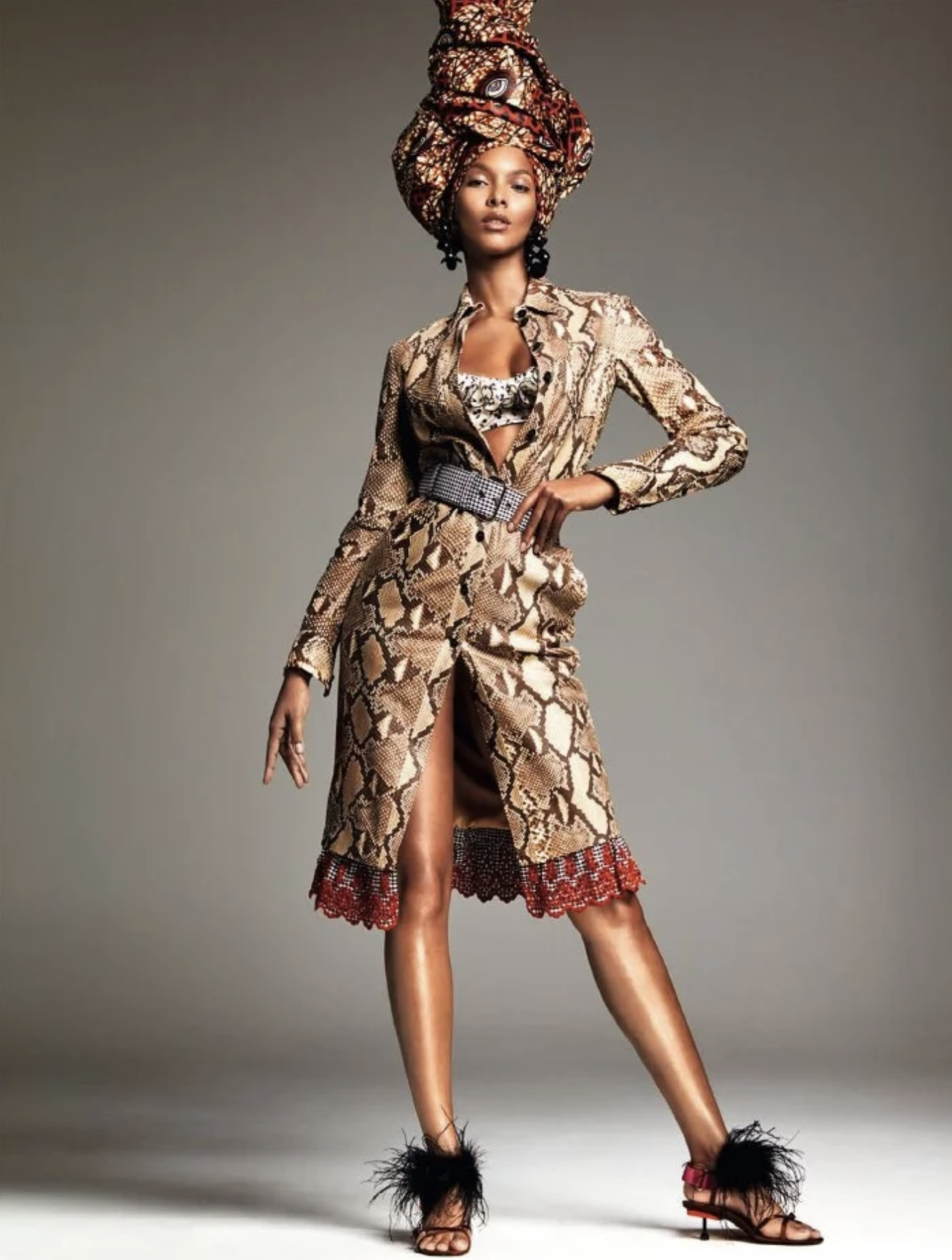 Lais-Ribeiro-by-Greg-Kadel-Vogue-Brazil-February-2017-8.png
