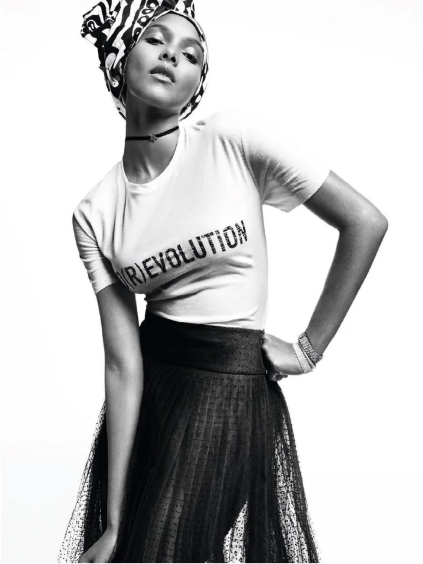 Lais-Ribeiro-by-Greg-Kadel-Vogue-Brazil-February-2017-1.png