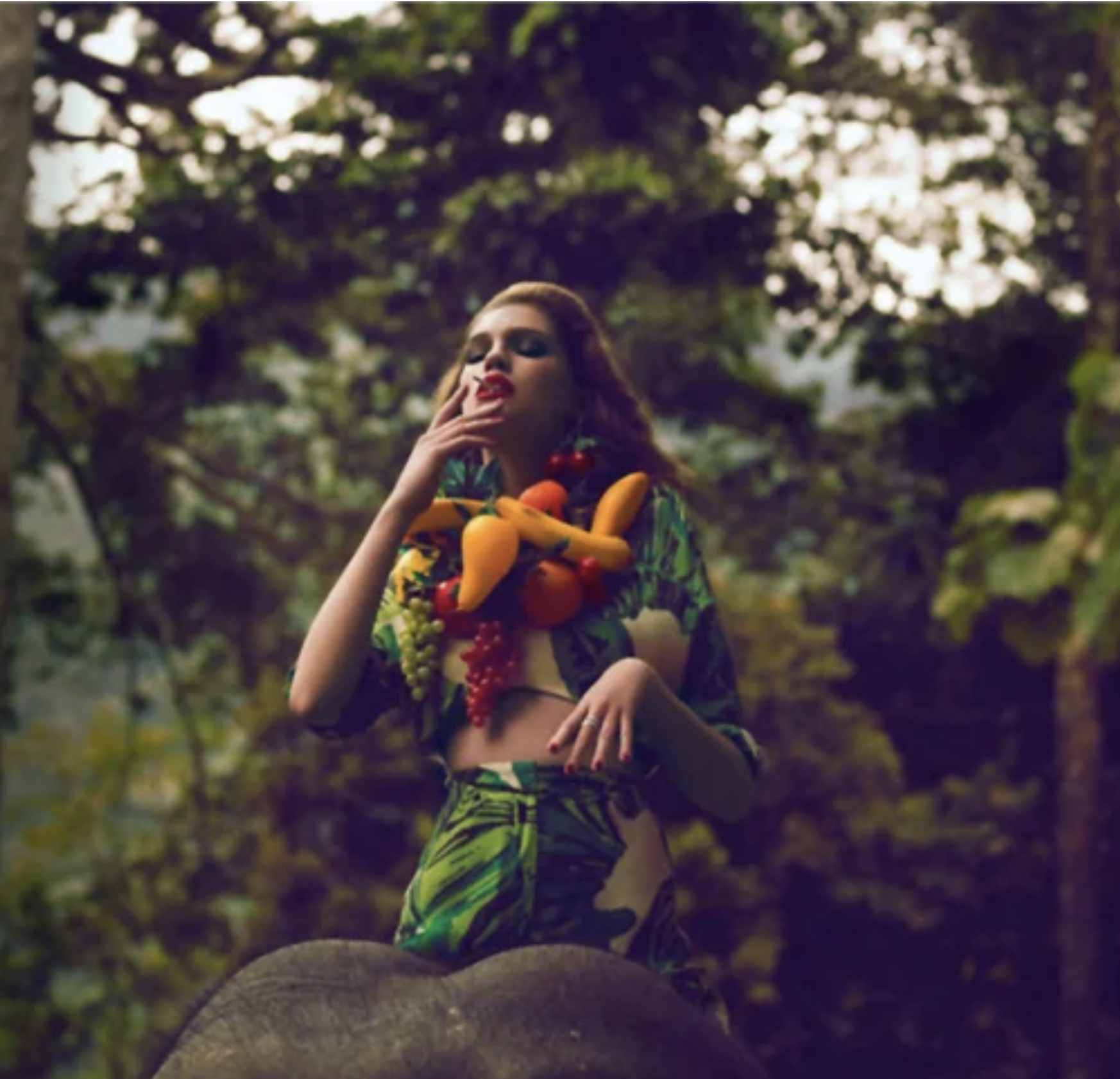 Samantha-Gradoville-by-Sean-Seng-POP-S:S-2011-12.png