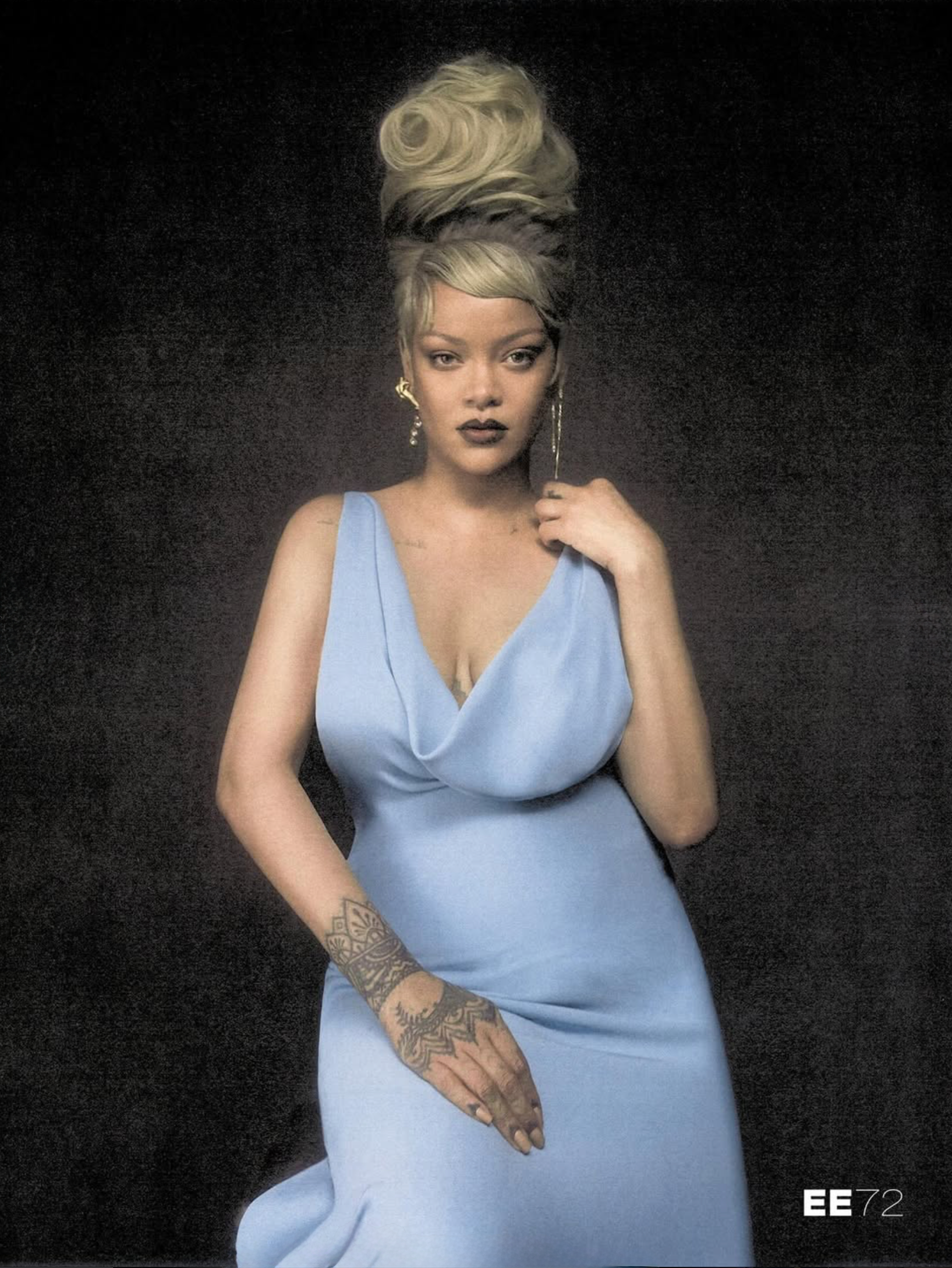 Rihanna-by-Szilveszter-Mako-EE72-Summer-26-16.png