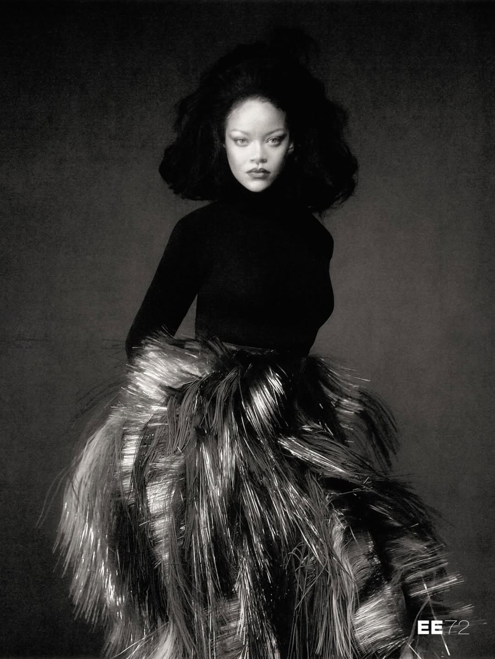 Rihanna-by-Szilveszter-Mako-EE72-Summer-26-10.png