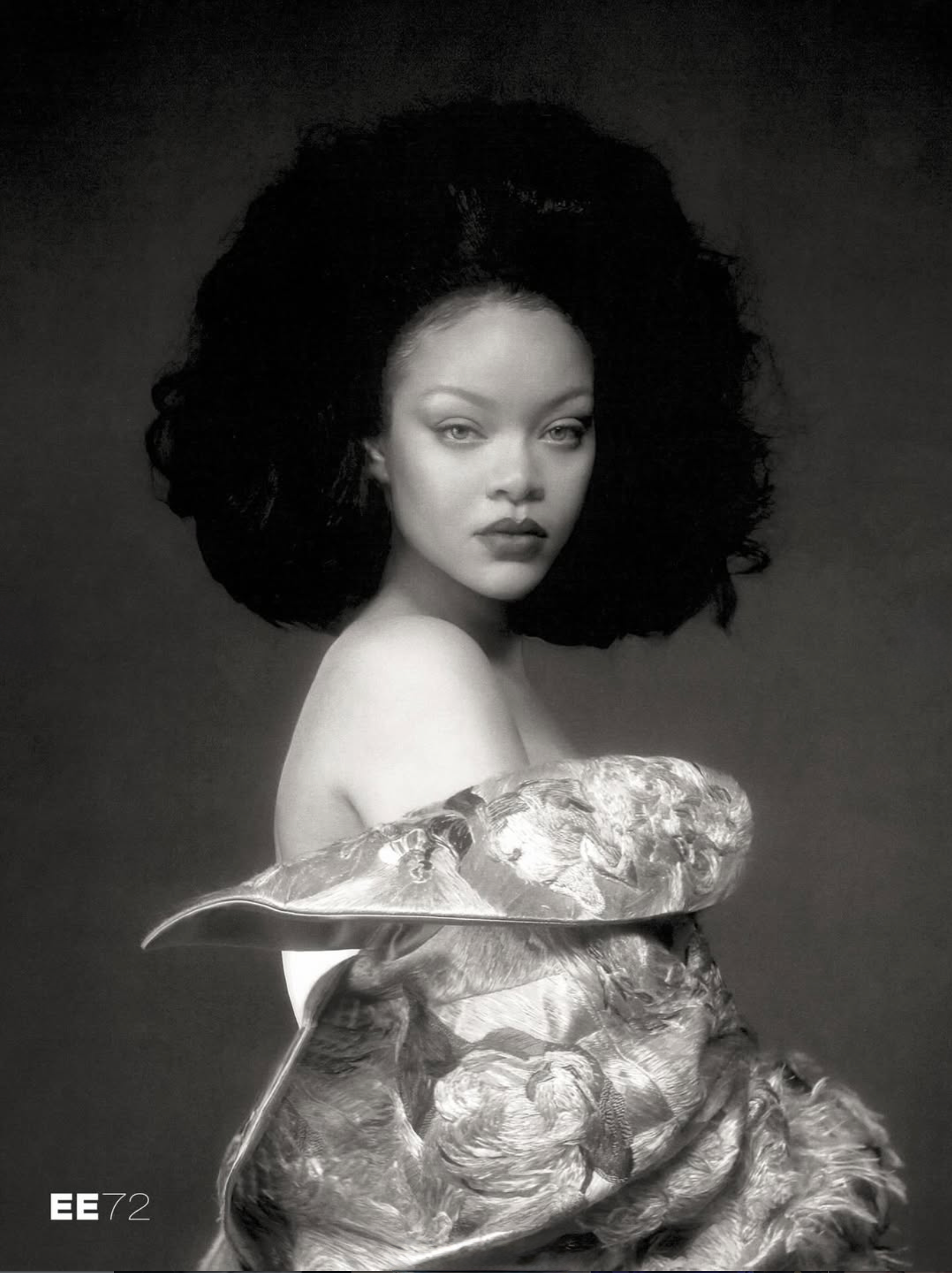 Rihanna-by-Szilveszter-Mako-EE72-Summer-26-2.png