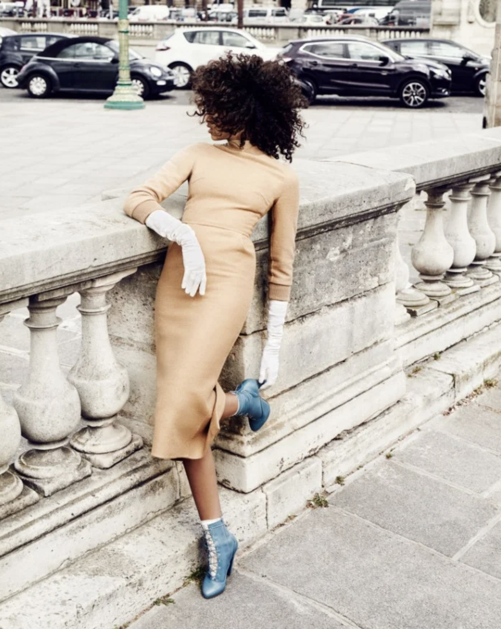 Imaan-Hammam-by-Marc-de-Groot-Vogue-Netherlands-2015-25.png