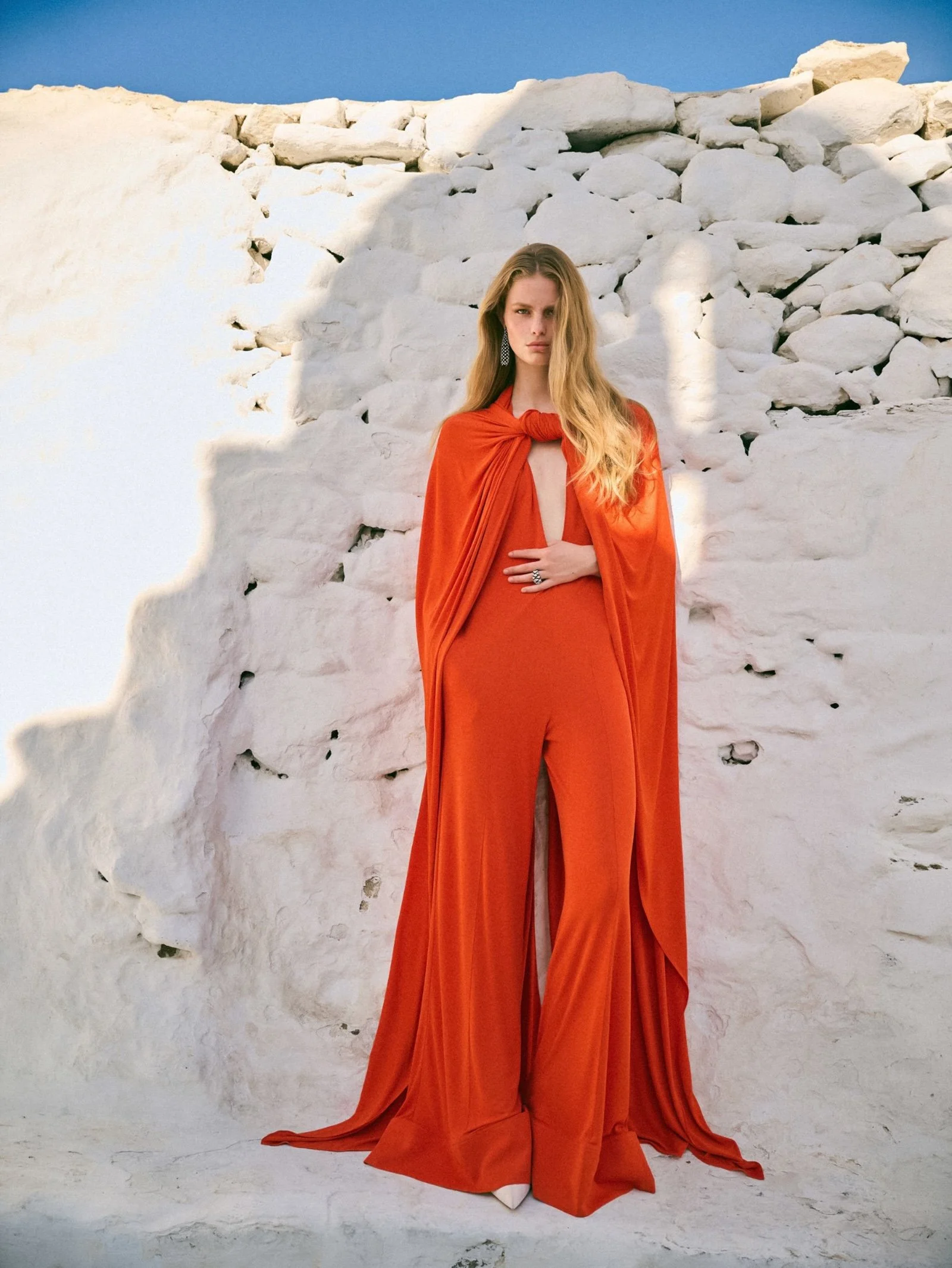 Kate-Kraaijeveld-by-Thanassis-Krikis-Vogue-Greece-July-August-2026-2.jpg