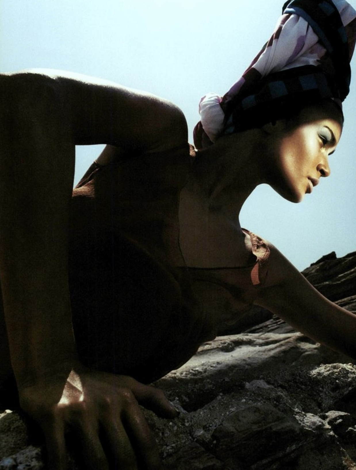 New-Fantasy-Steven-Meisel-Vogue-Italia-July-2001-25.png