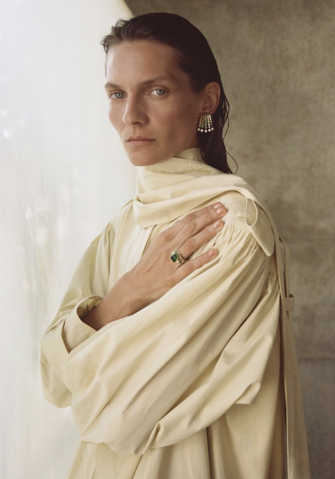 Karolin-Wolter-by-Davit-Giorgadze-M-Le-mgazine-du-monde-7.png