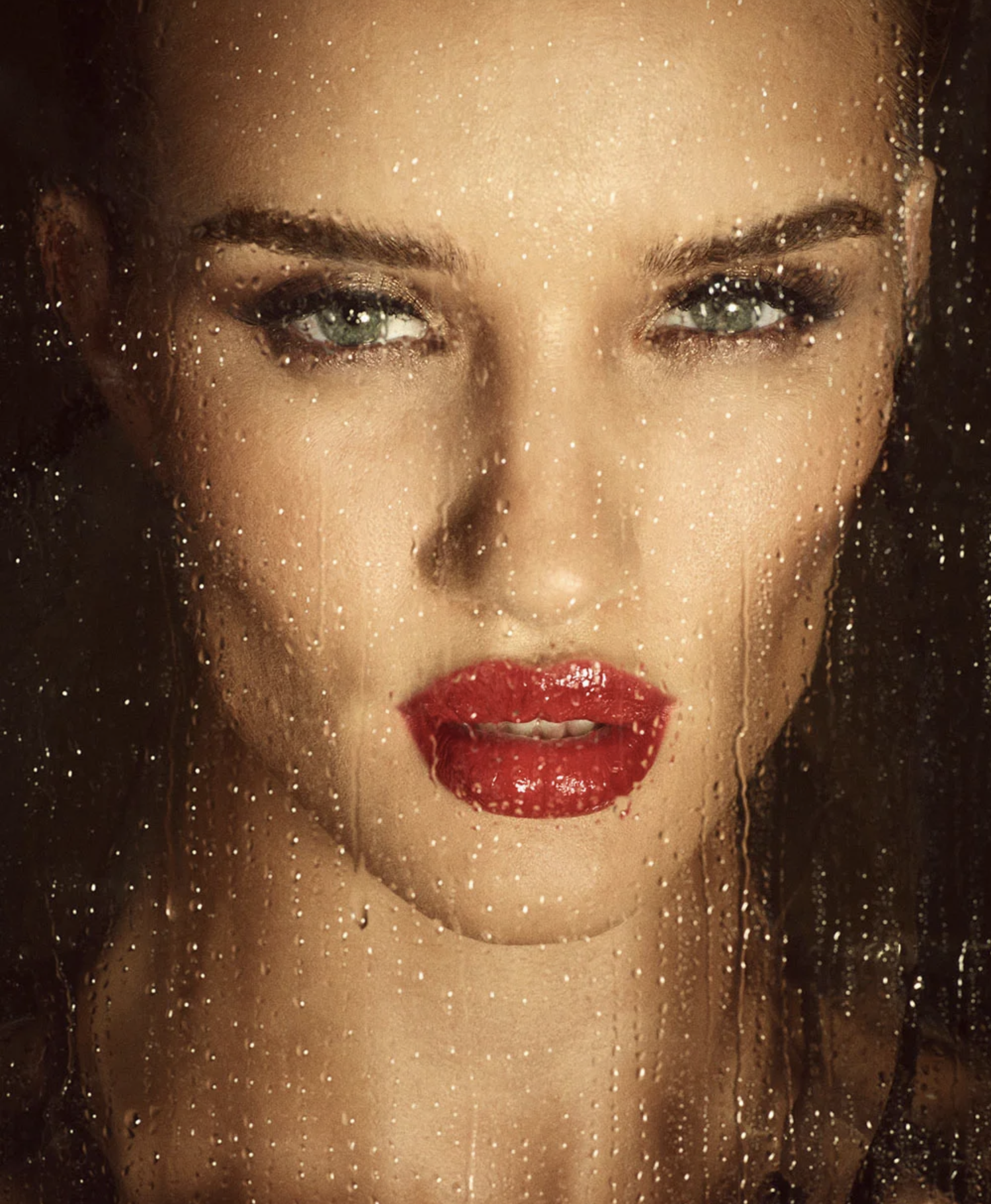 Rosie-Huntington-Whiteley-by-Luigi-Iango-Lui-June-2015-1.png