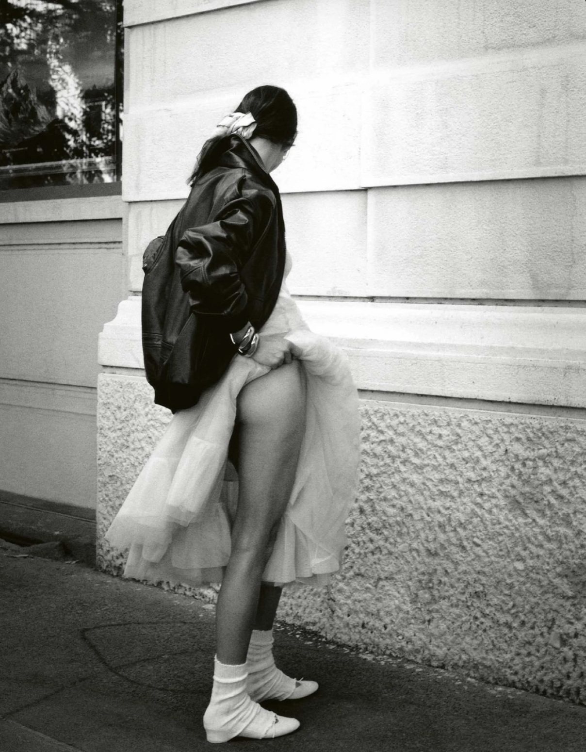 Vivienne-Rohner-by-Larissa-Hofmann-Harpers-Bazaar-France-August-2026-10.png