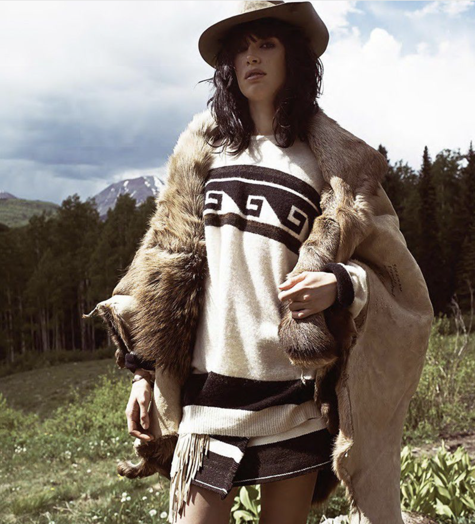 Sabrina-Ioffreda-by-Cedric=Buchet=Porter-Magazine-6-5.png