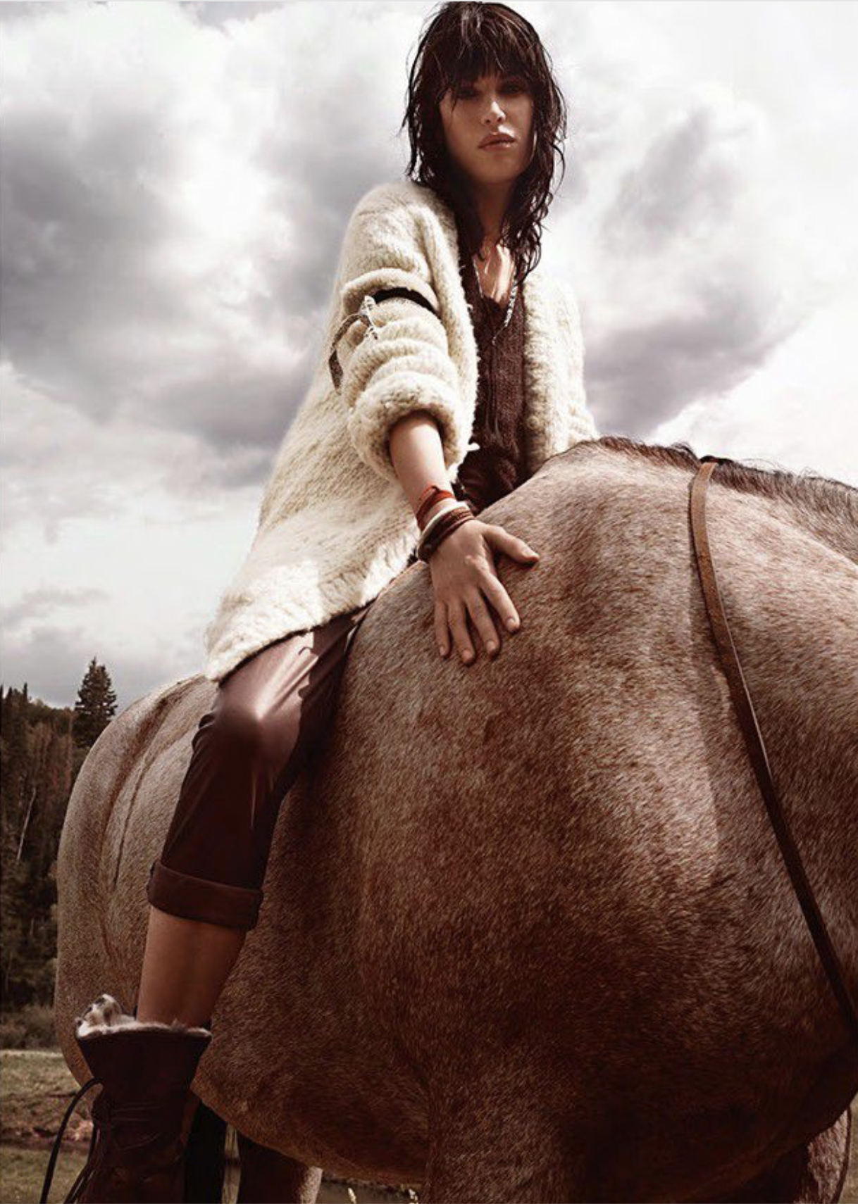 Sabrina-Ioffreda-by-Cedric=Buchet=Porter-Magazine-6-4.png