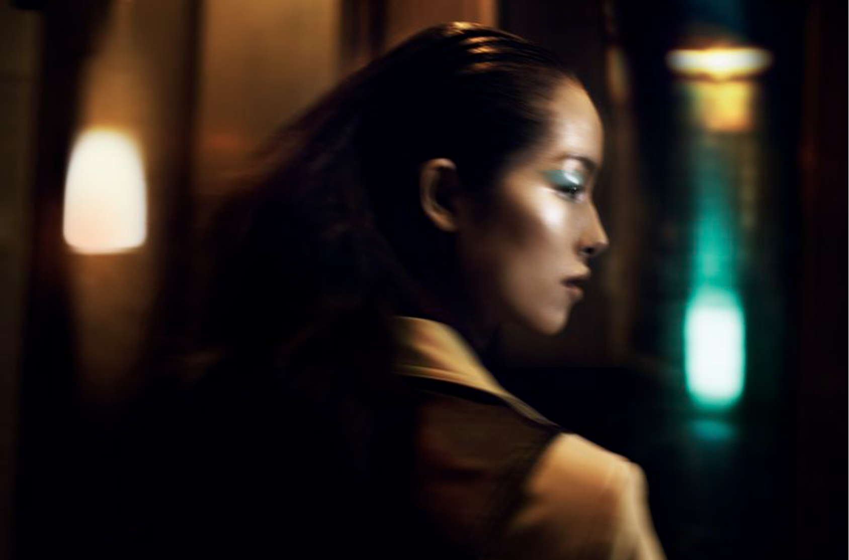 FeiFei-Sun-by-Lachlan-Bailery-Art-Deco-Cinema-Vogue-China-January-2012-1.png