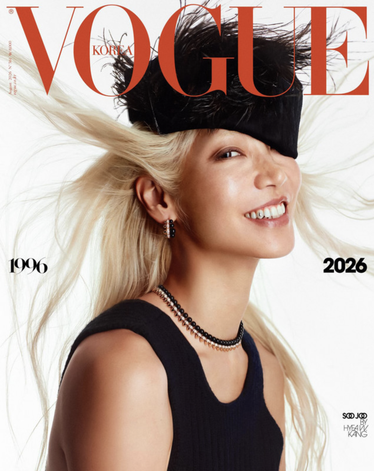 Soo-Joo-Park-by-Hyea-W-Kang-Vogue-Korea-August-2026-1.png