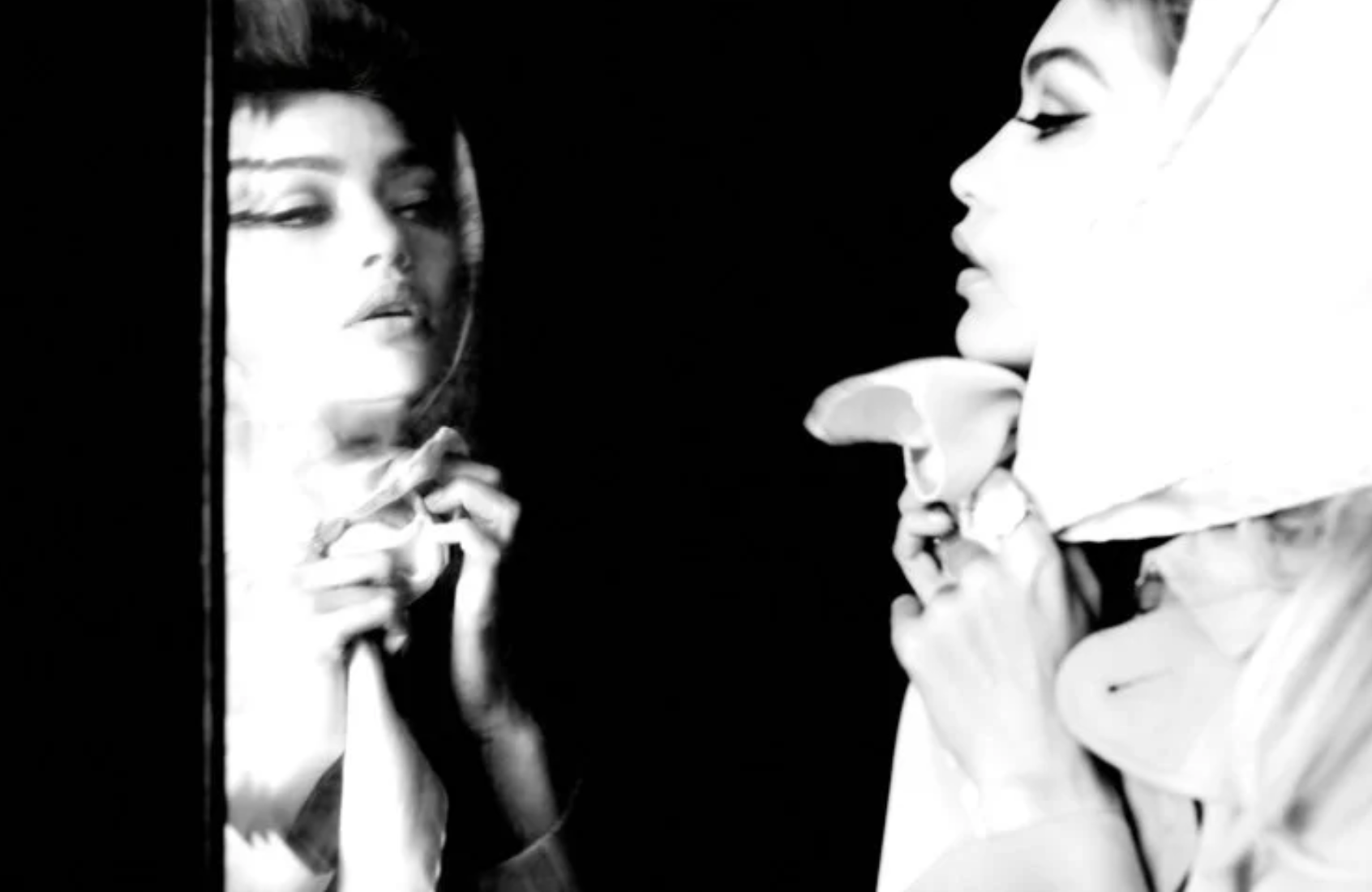 Gigi-Hadid-by-Steven-Meisel-W-Magazine-September-2015-25.png