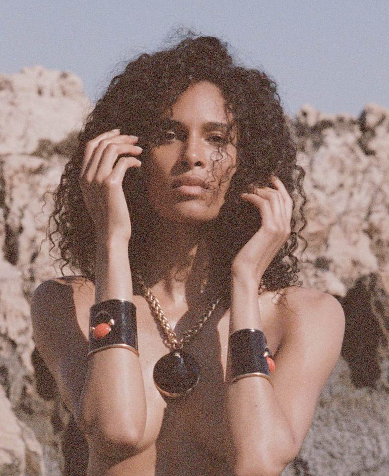 Vogue-France-Bord-De-Mer-August-2026-by-Purienne-2.png