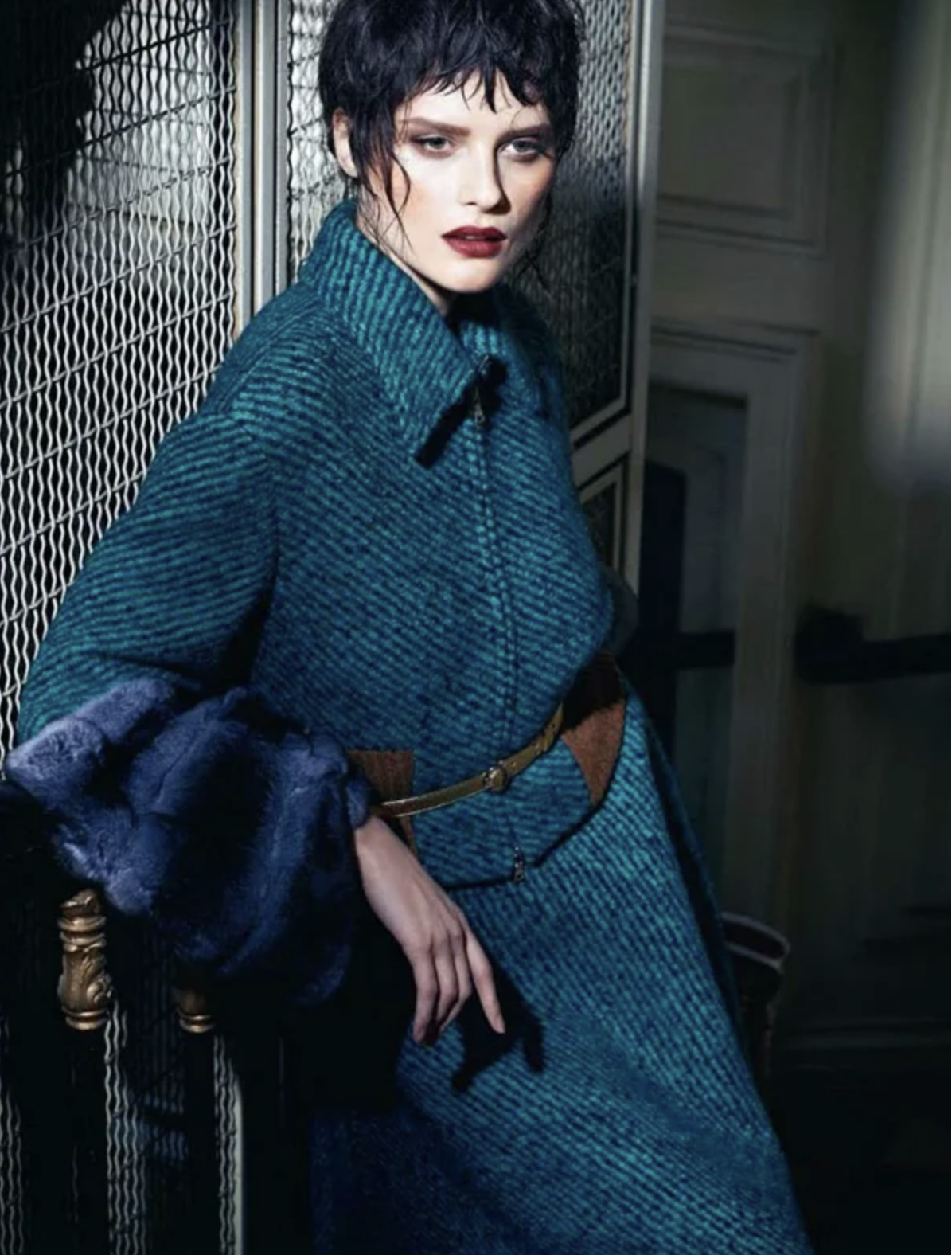 Elena-Melnik-by-Nicole Heiniger-ELLE-Brazil-July-2013-4.png