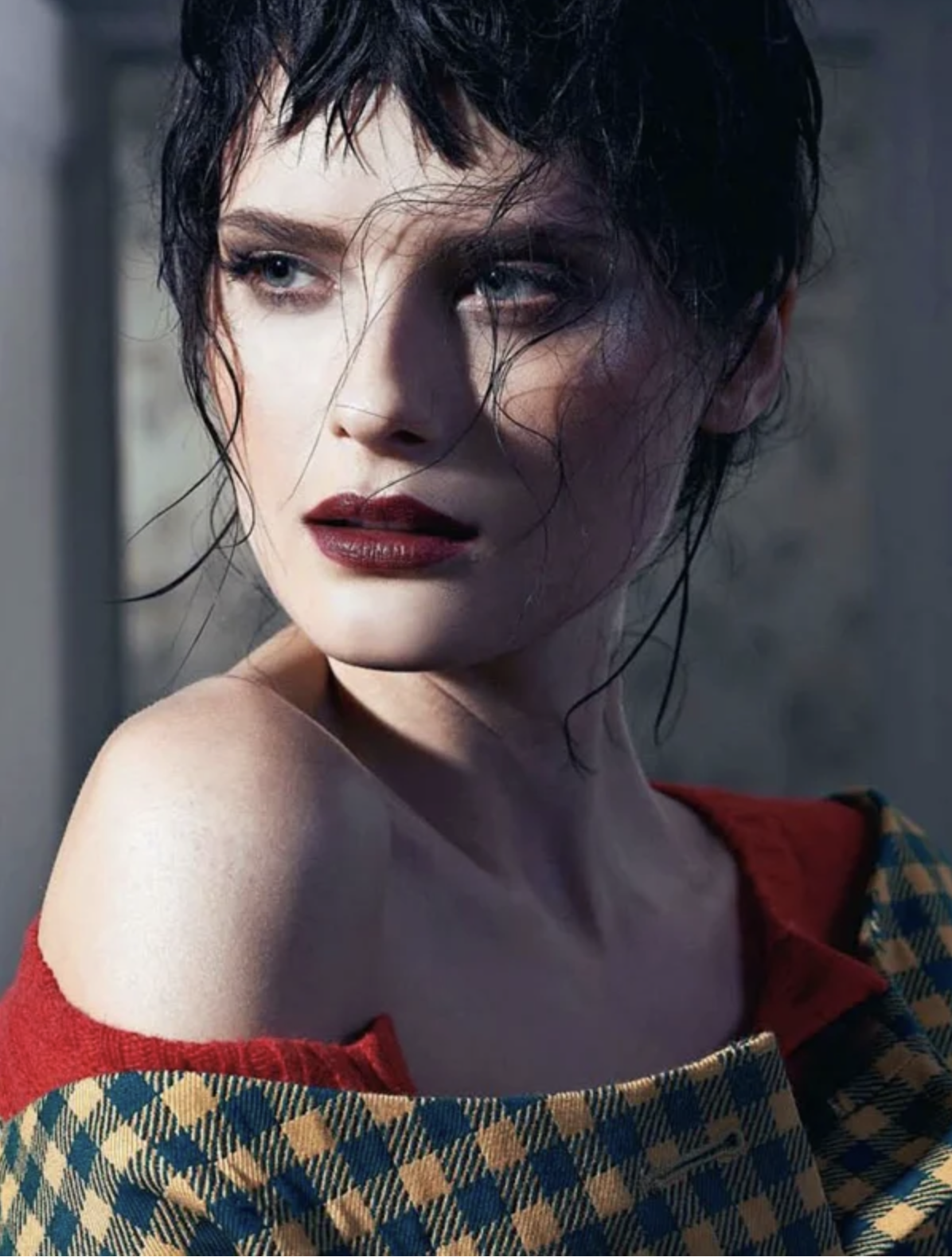 Elena-Melnik-by-Nicole Heiniger-ELLE-Brazil-July-2013-7.png