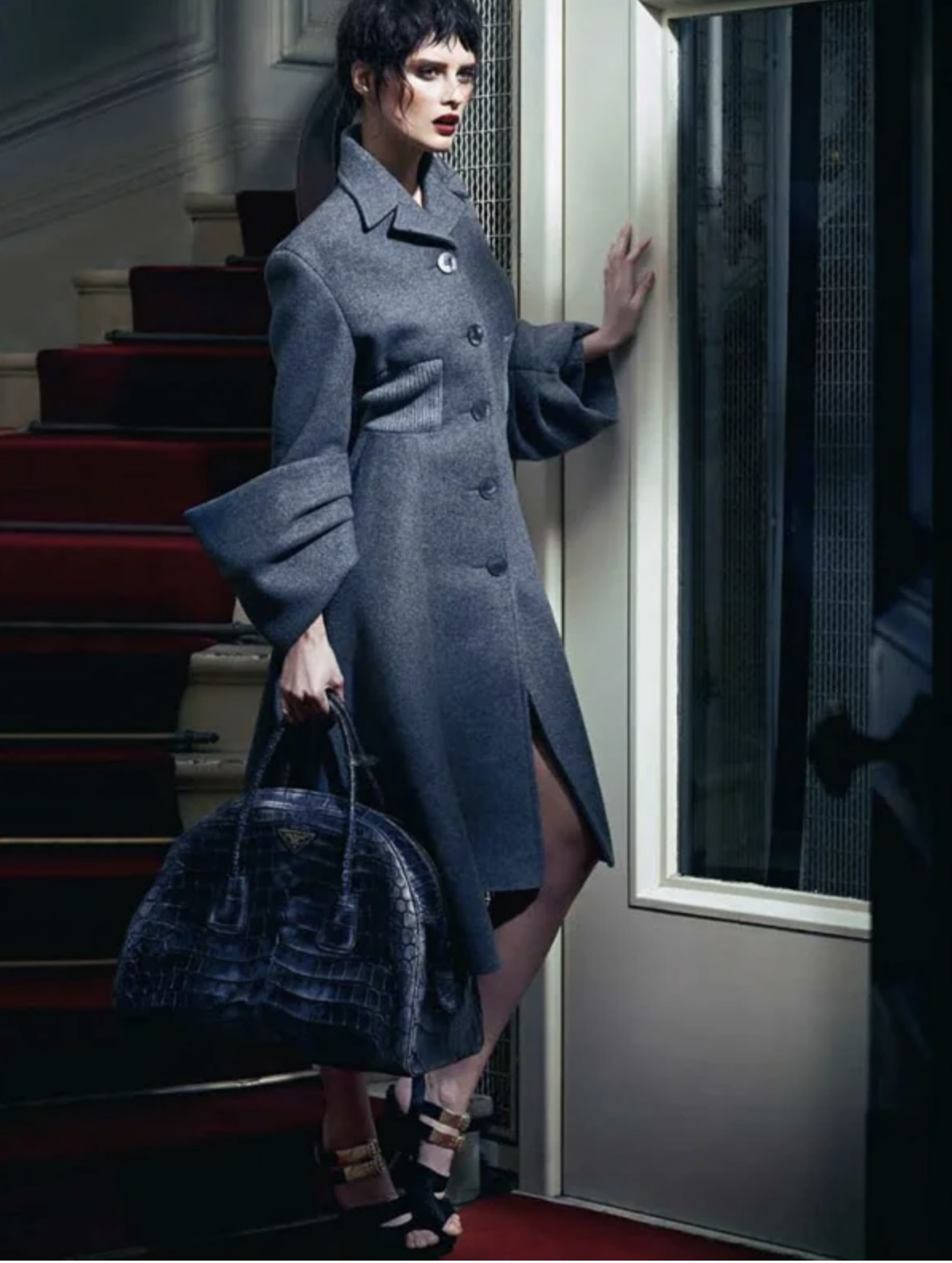 Elena-Melnik-by-Nicole Heiniger-ELLE-Brazil-July-2013-10.png