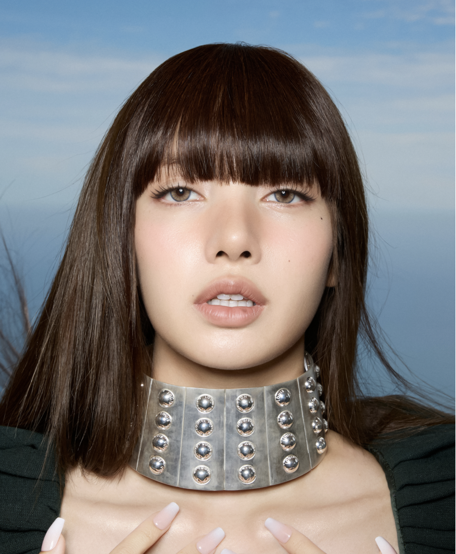 Lisa-Blackpink-Vogue-Korea-September-2026-15.png