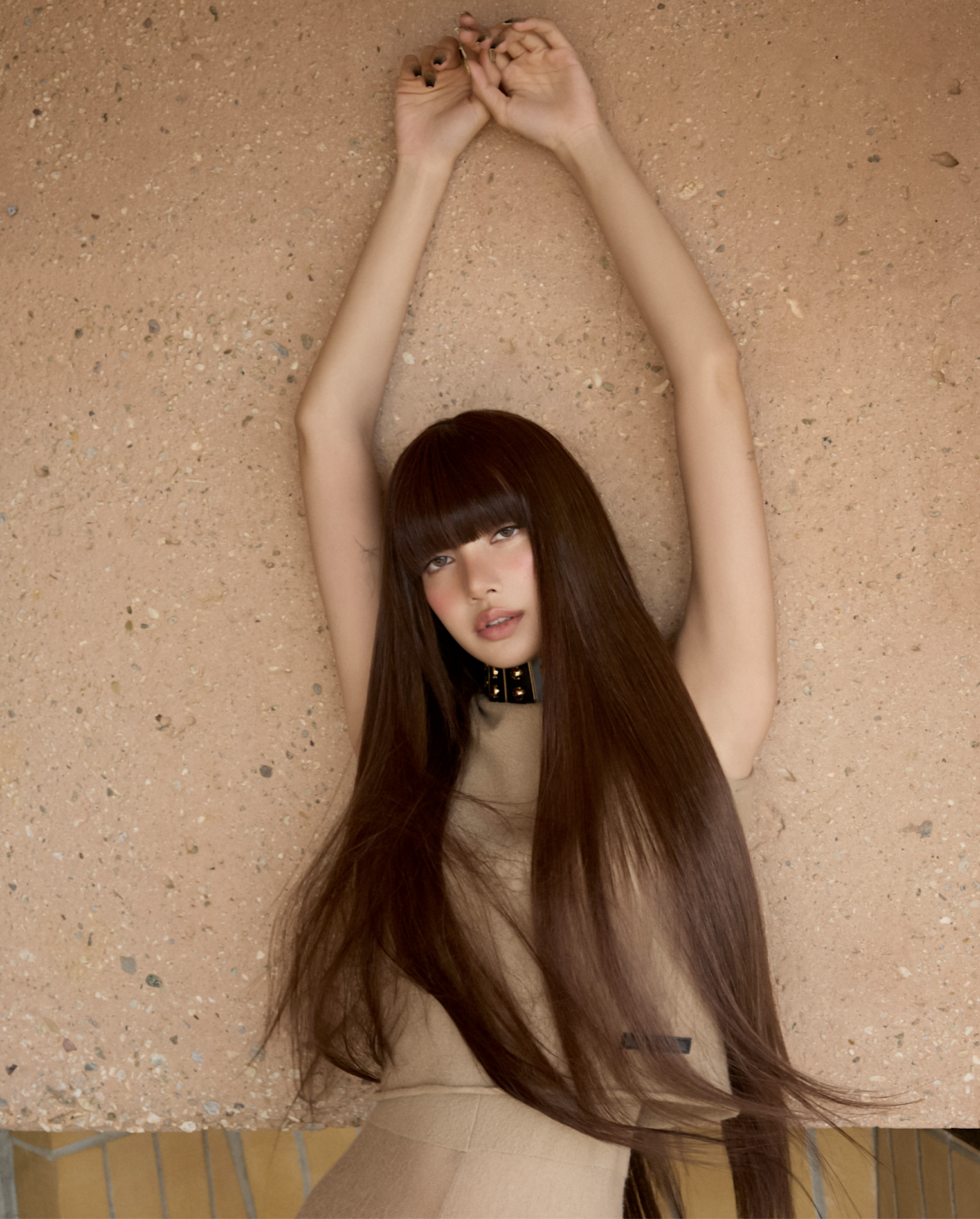 Lisa-Blackpink-Vogue-Korea-September-2026-13.png