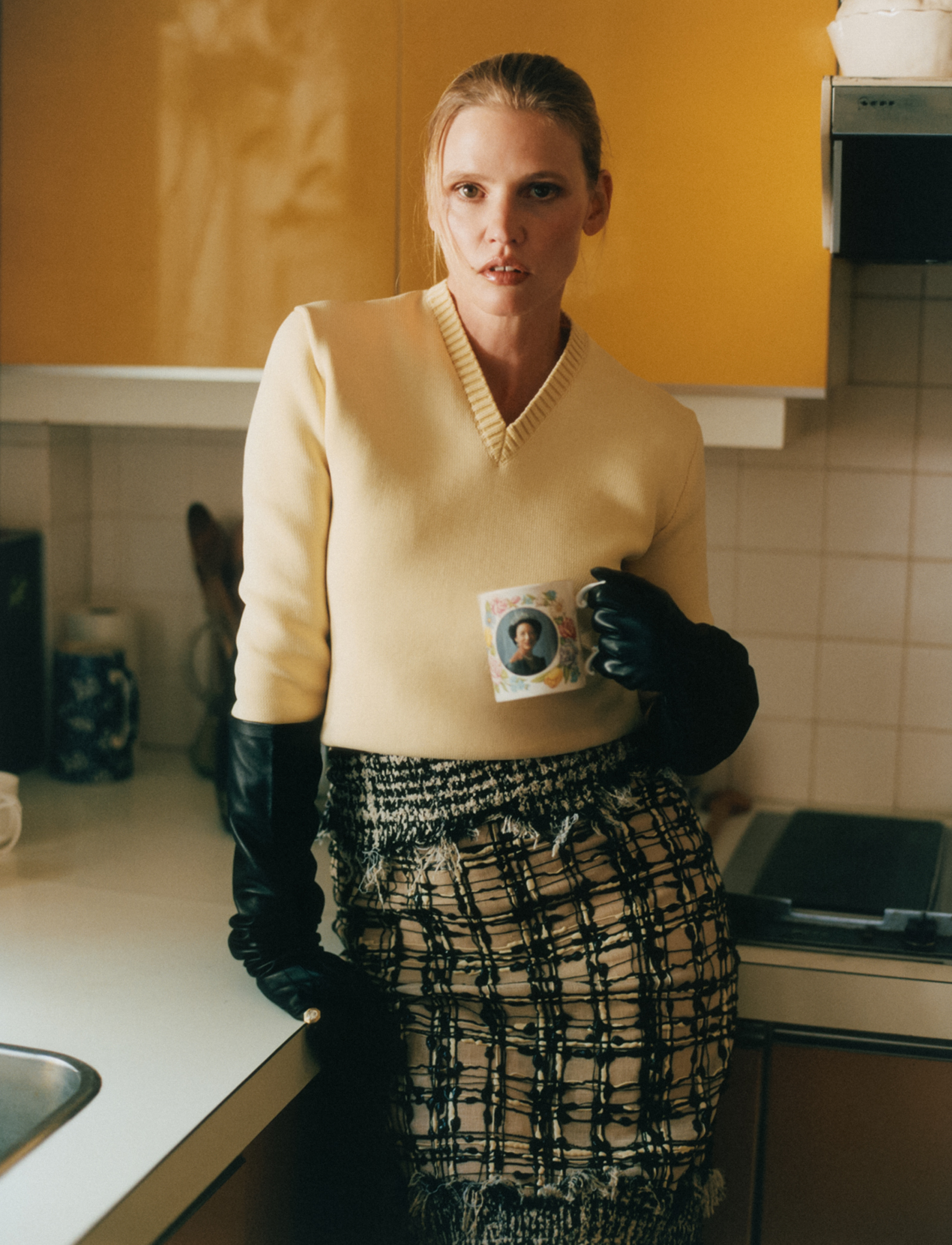 Lara-Stone-by-James-Harvey-Kelly-Sunday-Times-Style-September-13-2026-4.png