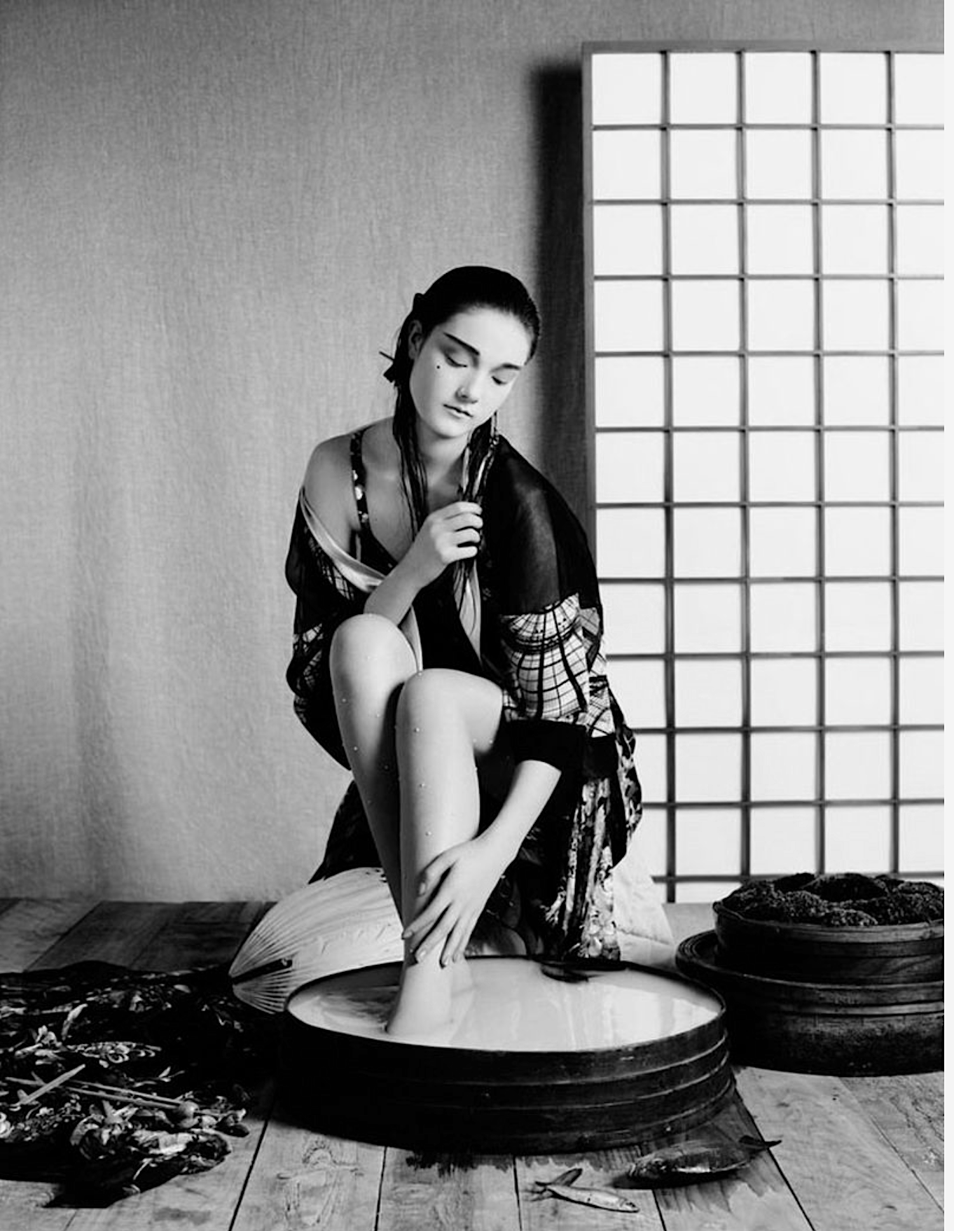 Yumi-Lambert-by-Ben-Toms-AnOther-Magazine-SS-2013-3.png