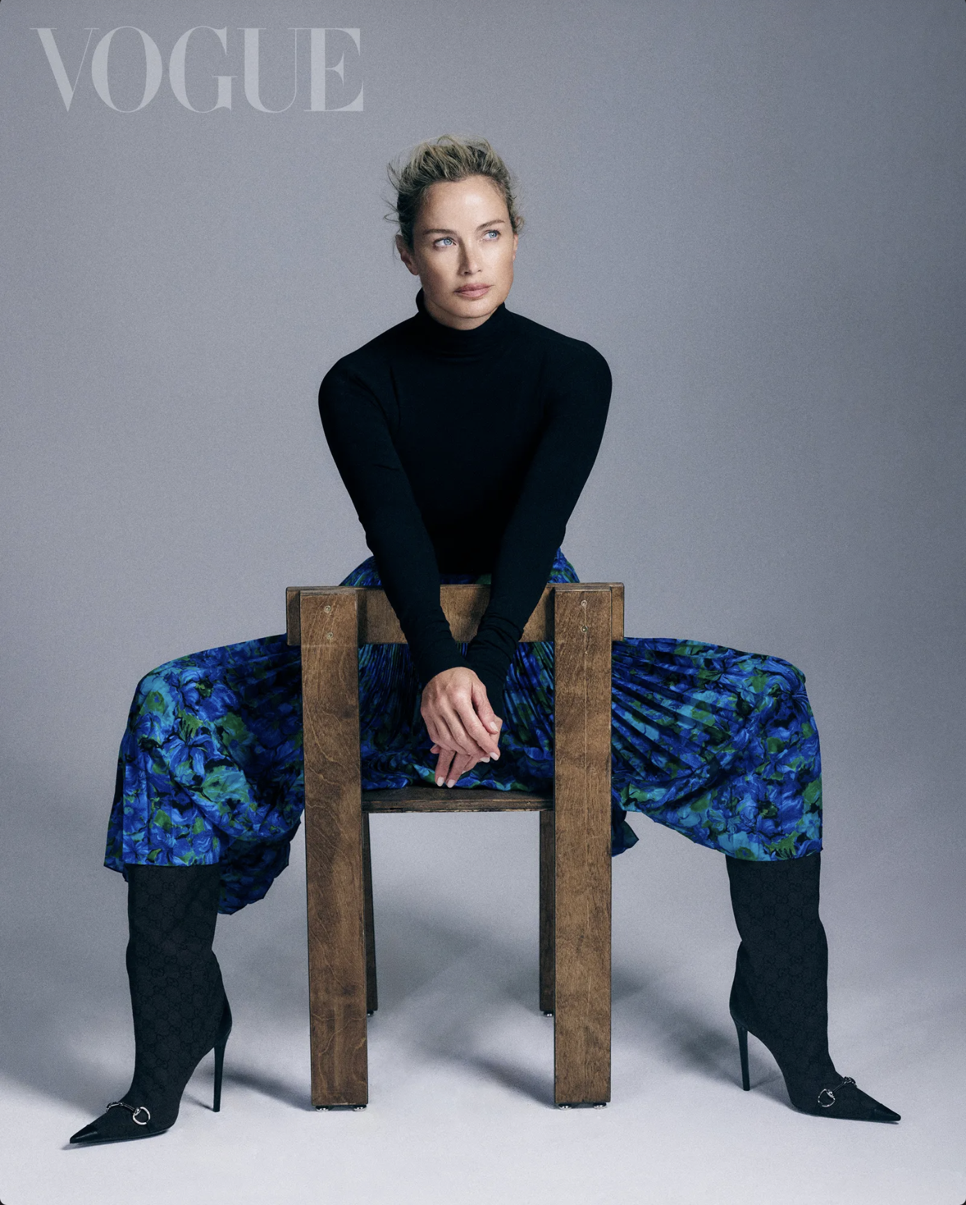 Carolyn-Murphy-by-Emmanuel-Monsalve-Vogue-Taiwan-October-2026-13.png