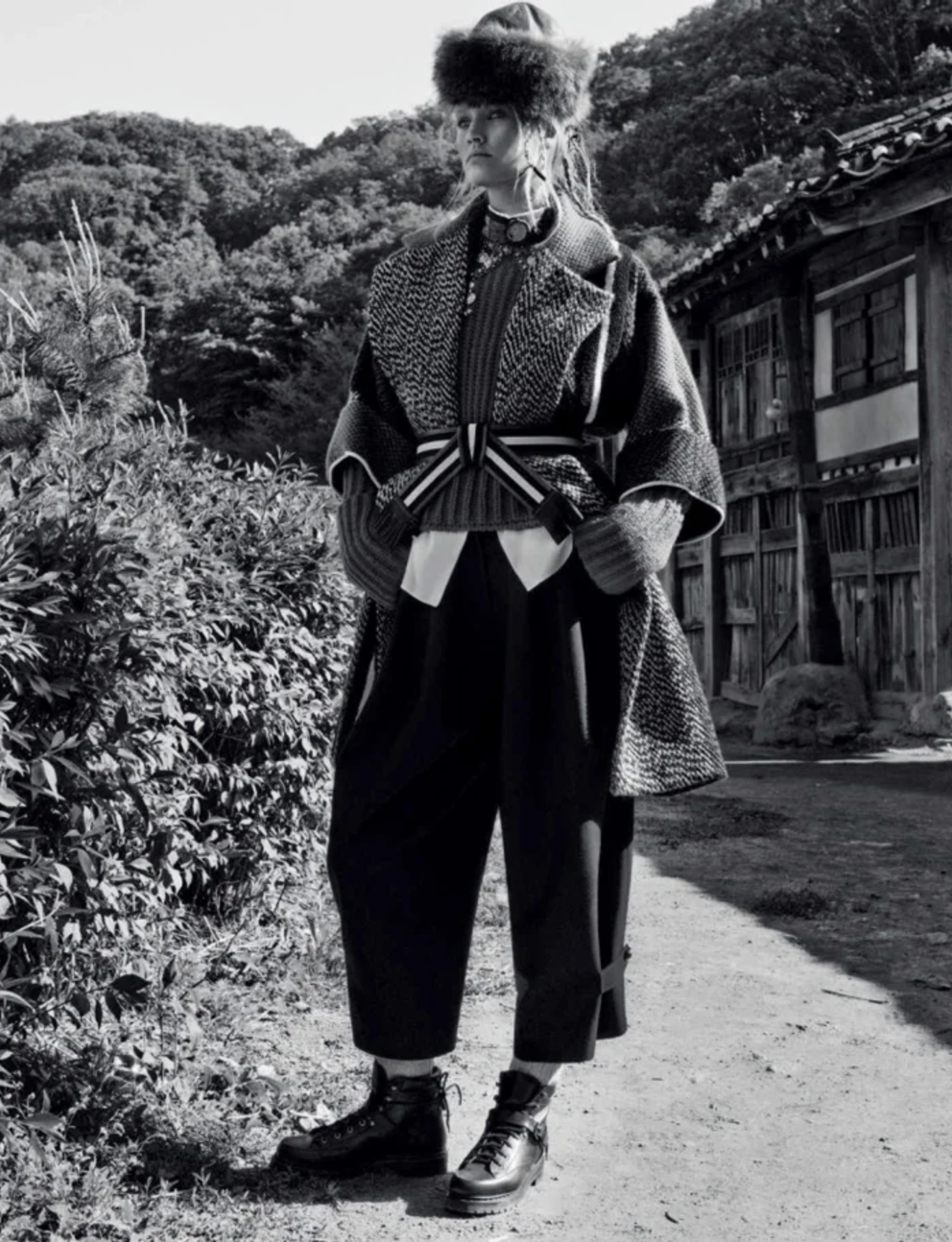 Toni-Garrn-by-Giampaolo-Sgura-Vogue-Germany-July-2015-6.png