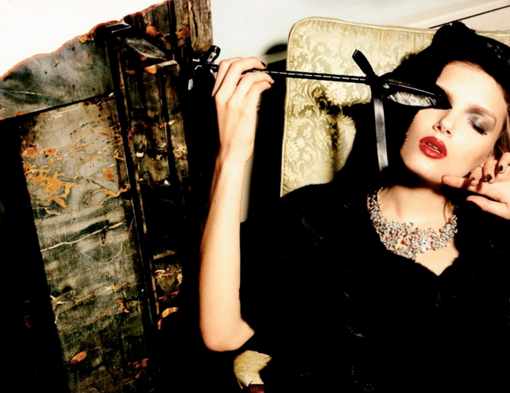 Lily-Donaldson-by-Greg-Kadel-Numero-France-September-2008-4.png