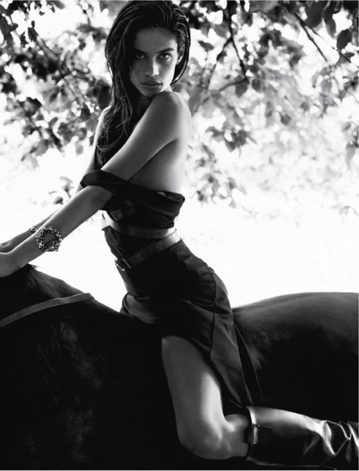 Sara-Sampaio-by-Alvaro--Beamud-Cortes-for-Vogue-Spain-October-2014-8.png