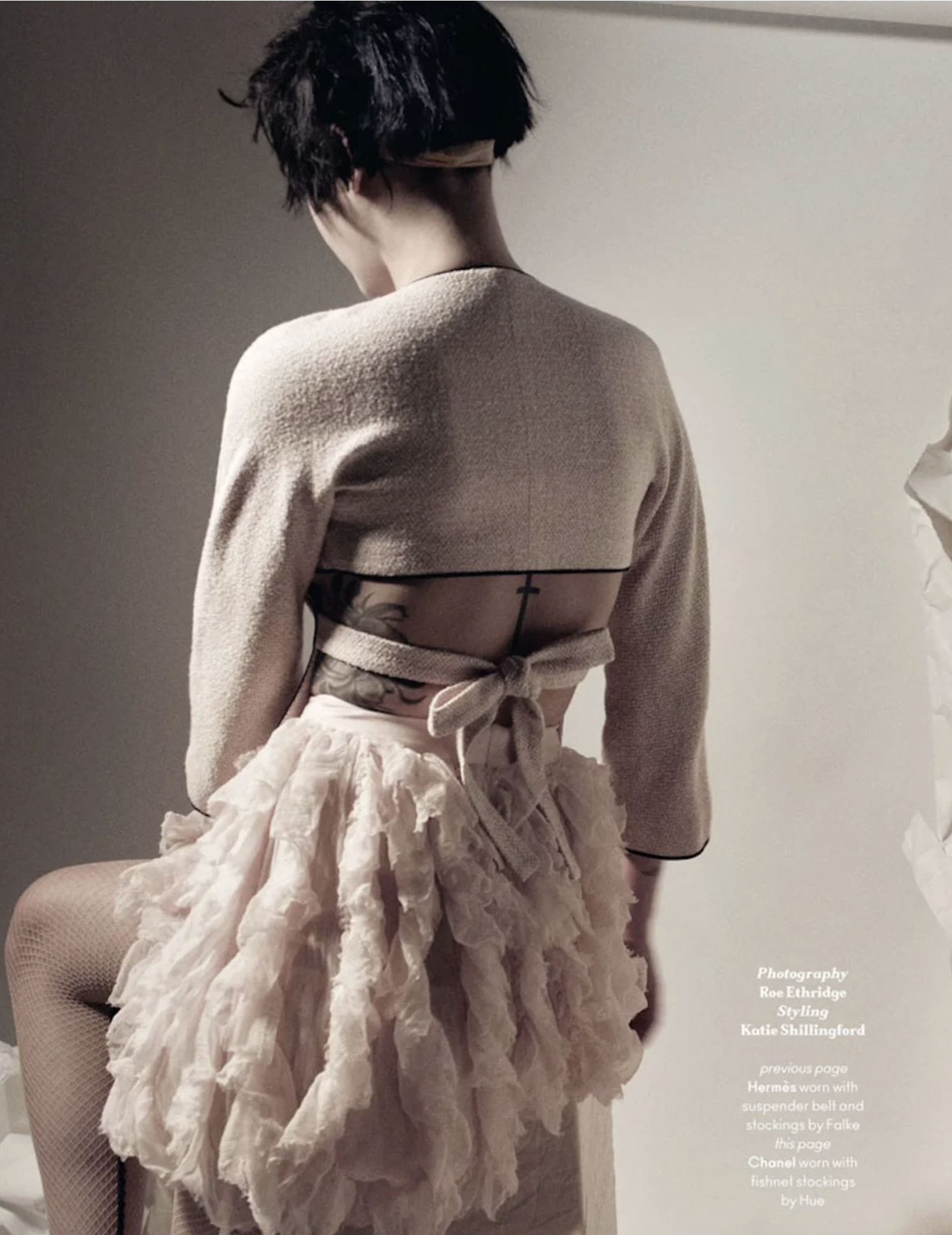 Catherine-McNeil-by-Roe-Ethridge-for-AnOther-SS-2012-5.png