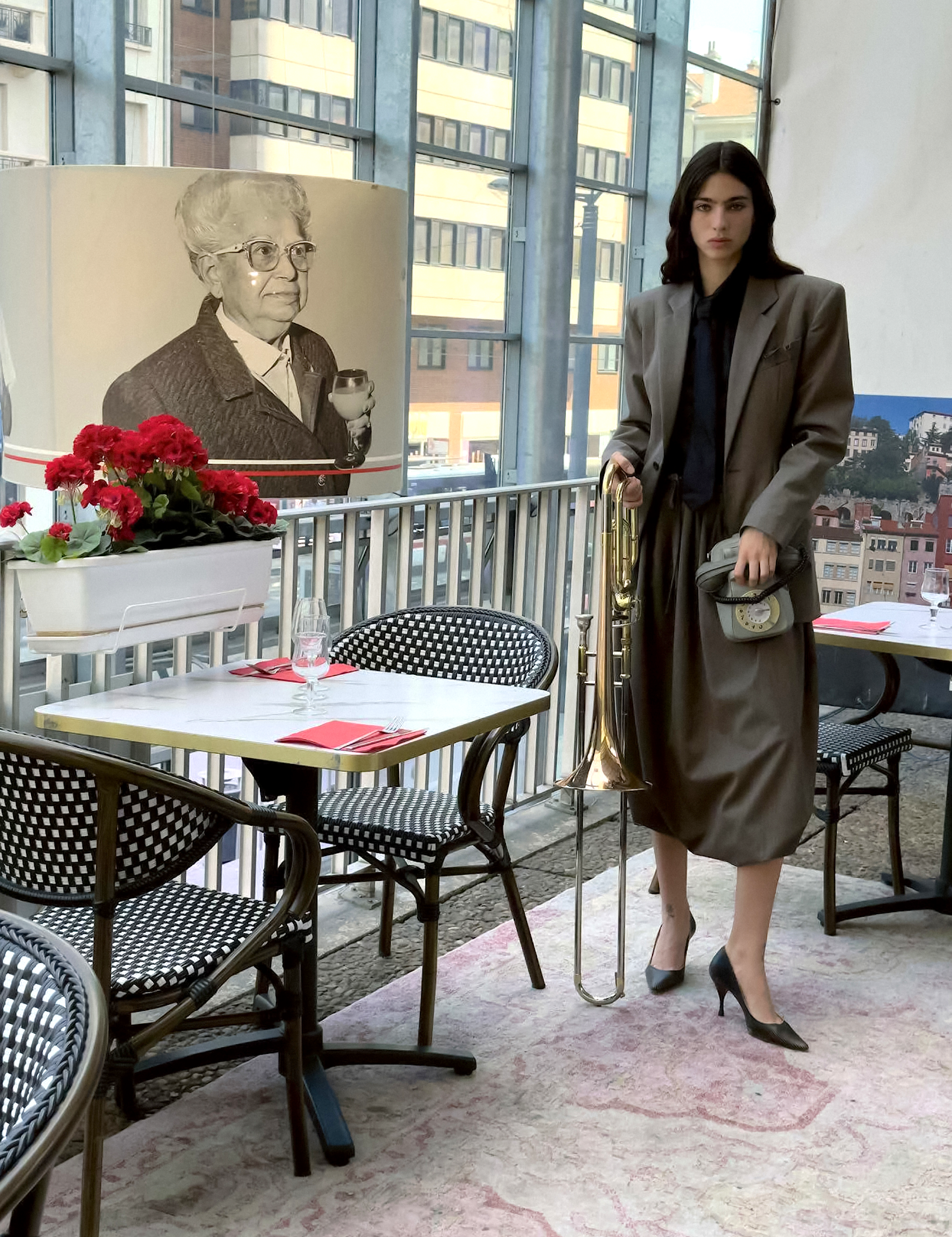 Loli-Bahia-by-Juergen-Teller-Harpers-Bazaar-France-October-2026-22.png