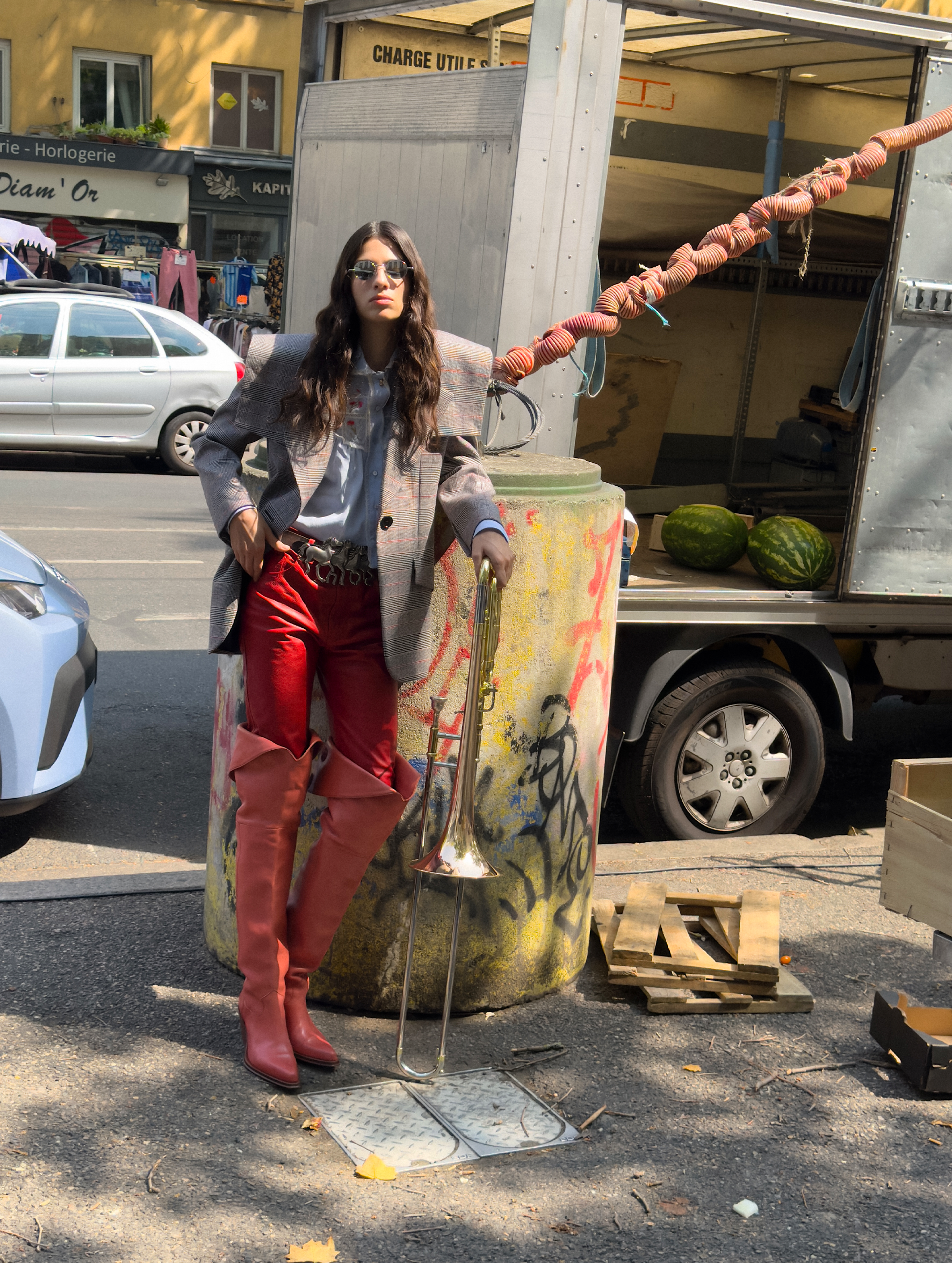 Loli-Bahia-by-Juergen-Teller-Harpers-Bazaar-France-October-2026-20.png