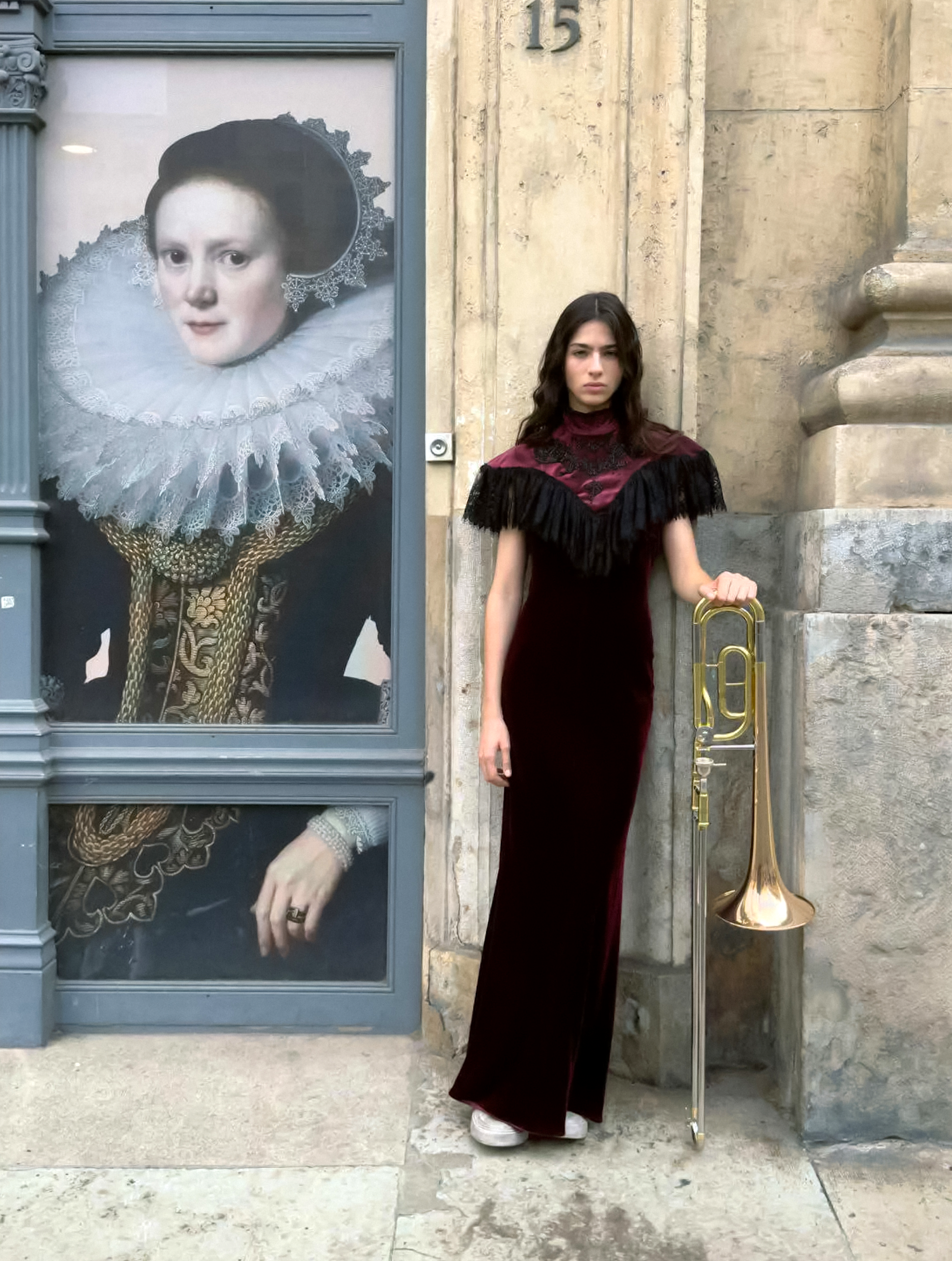 Loli-Bahia-by-Juergen-Teller-Harpers-Bazaar-France-October-2026-13.png