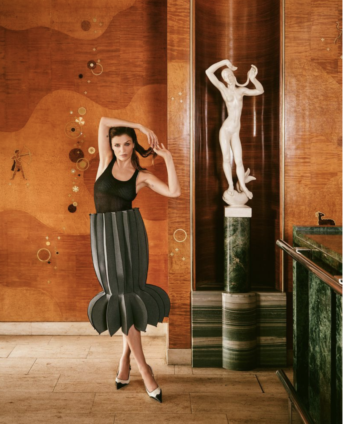 Helena-Christensen-by-Hana-Knizova-Harpers-Bazaar-Czech-October-2026-7.png