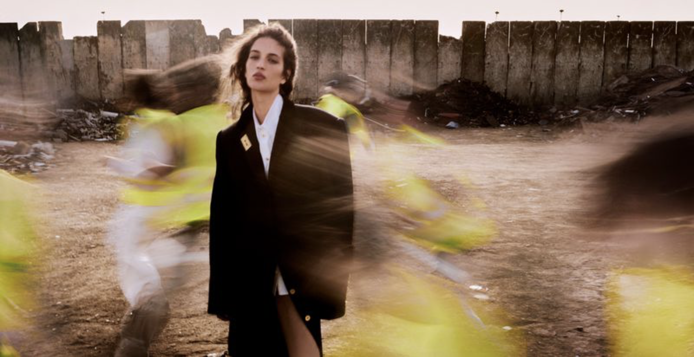 Lily-Vander-Meeden=by=Julien-Valloh-Numero-October-2026-2.png