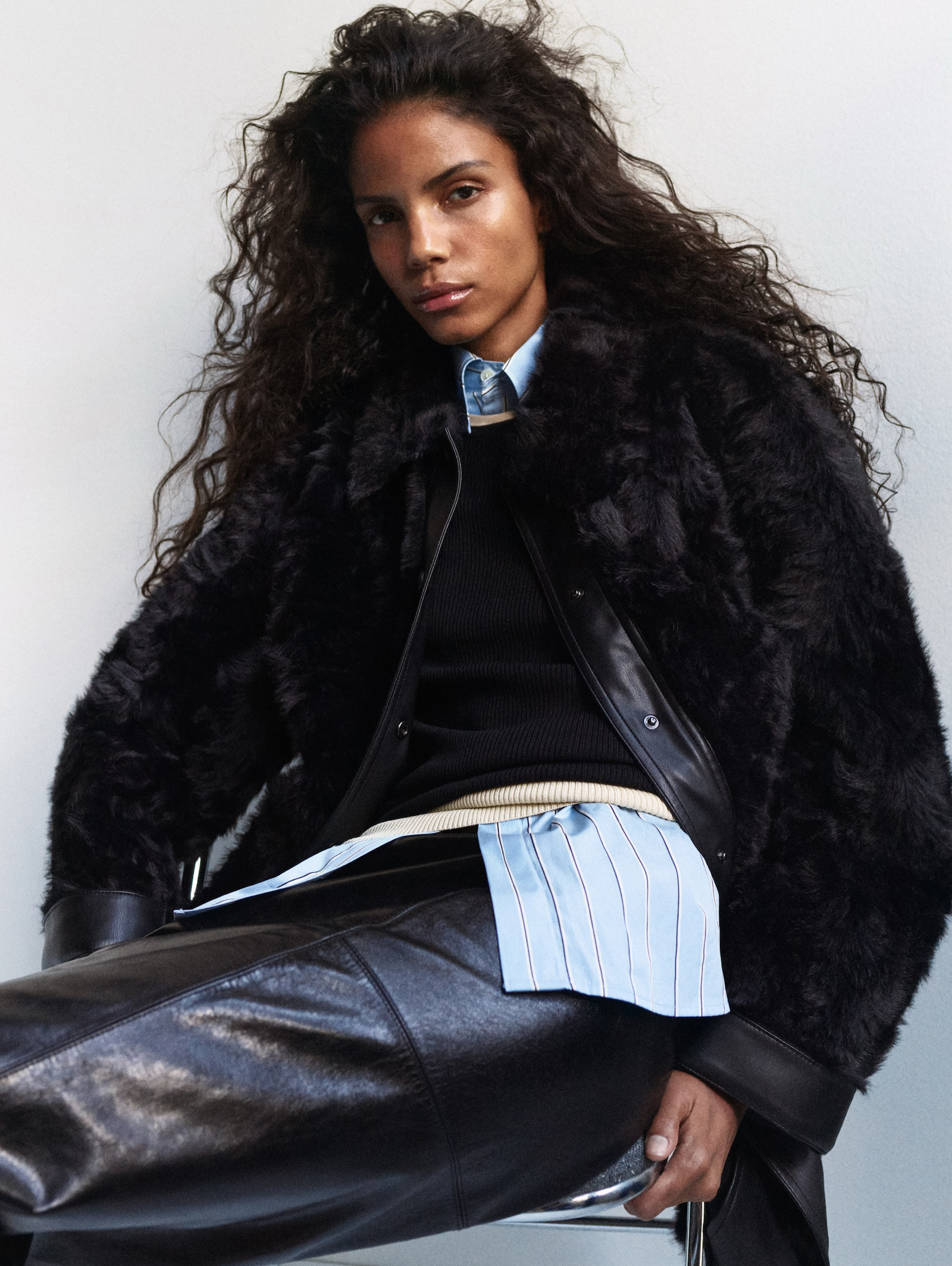 Josefa-Santos-by-Antoni-Ciufo-Harpers-Bazaar-France-October-2026-15.png