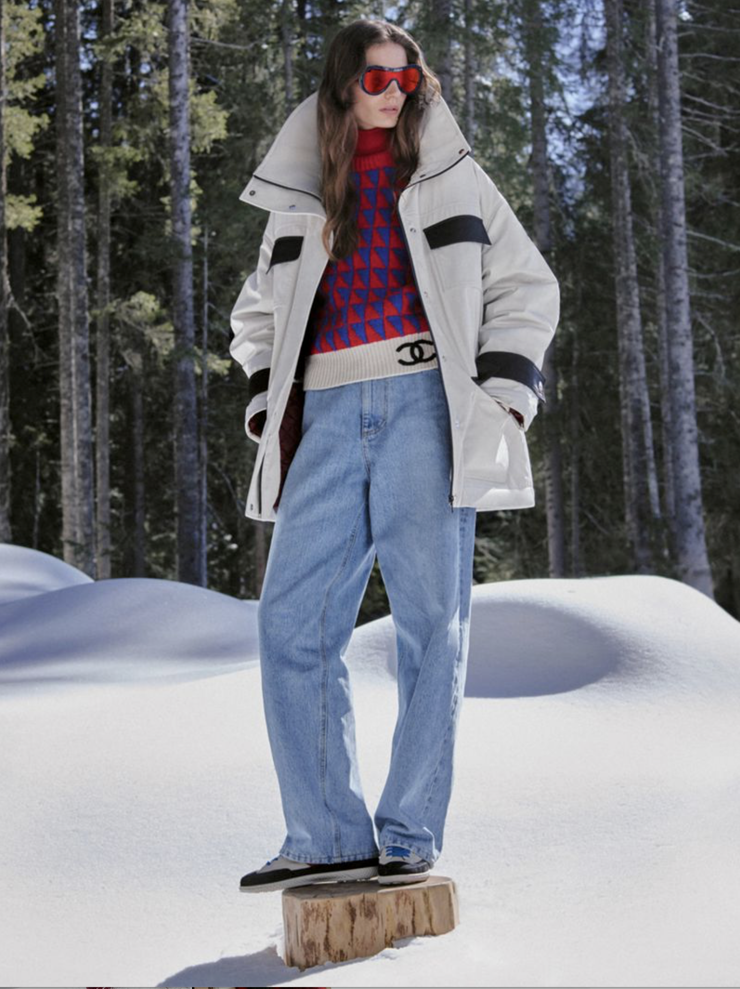 Chanel-Coco-Neige-2026-Campaign-by-Julien-Martinez-Leclerc-11.png
