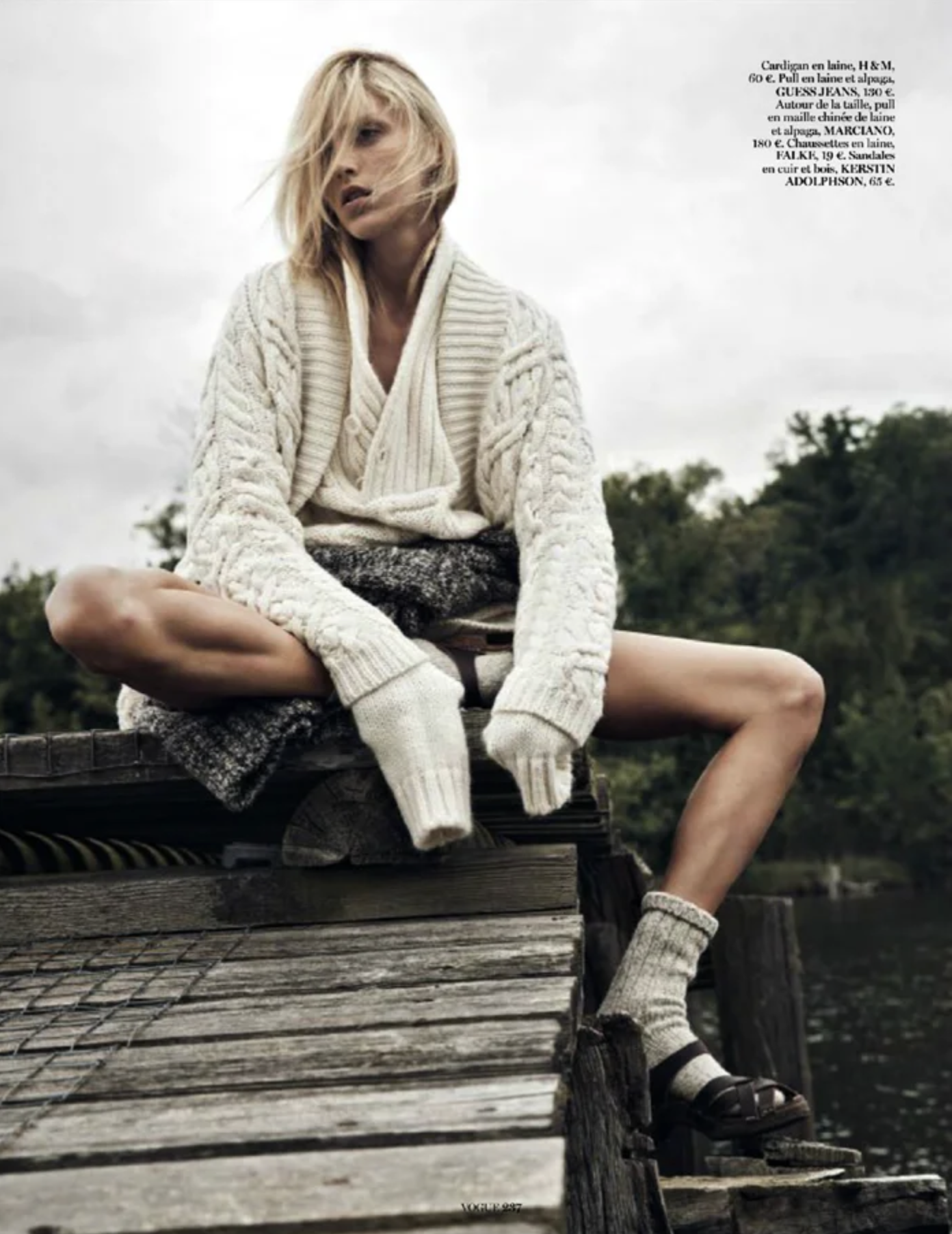 Anja-Rubik-by-Lachlan-Bailey-Vogue-Paris-October-2014-8.png