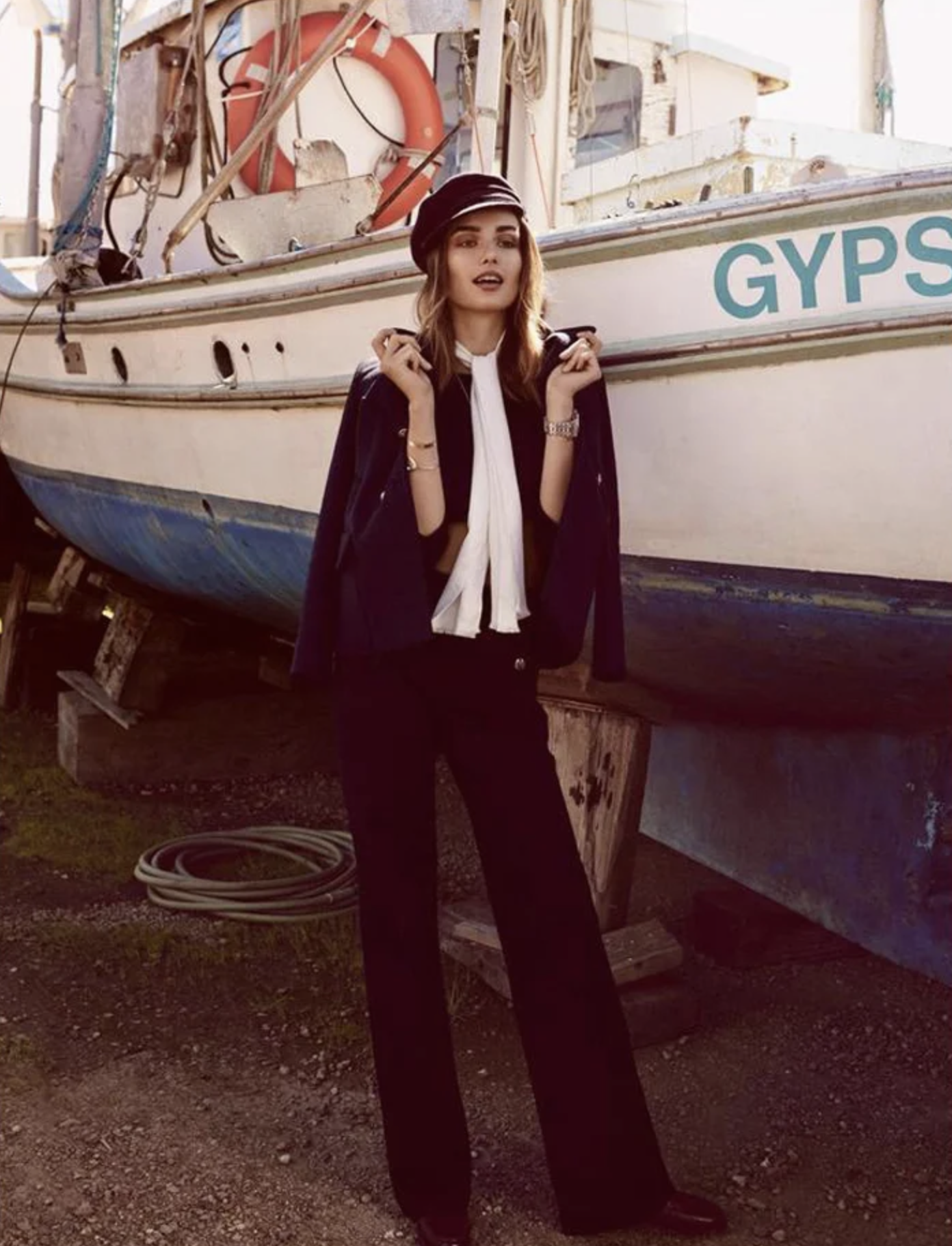 Un-Weekend-by-Mikael-Jansson-Vogue-Paris-May-2014-1.png