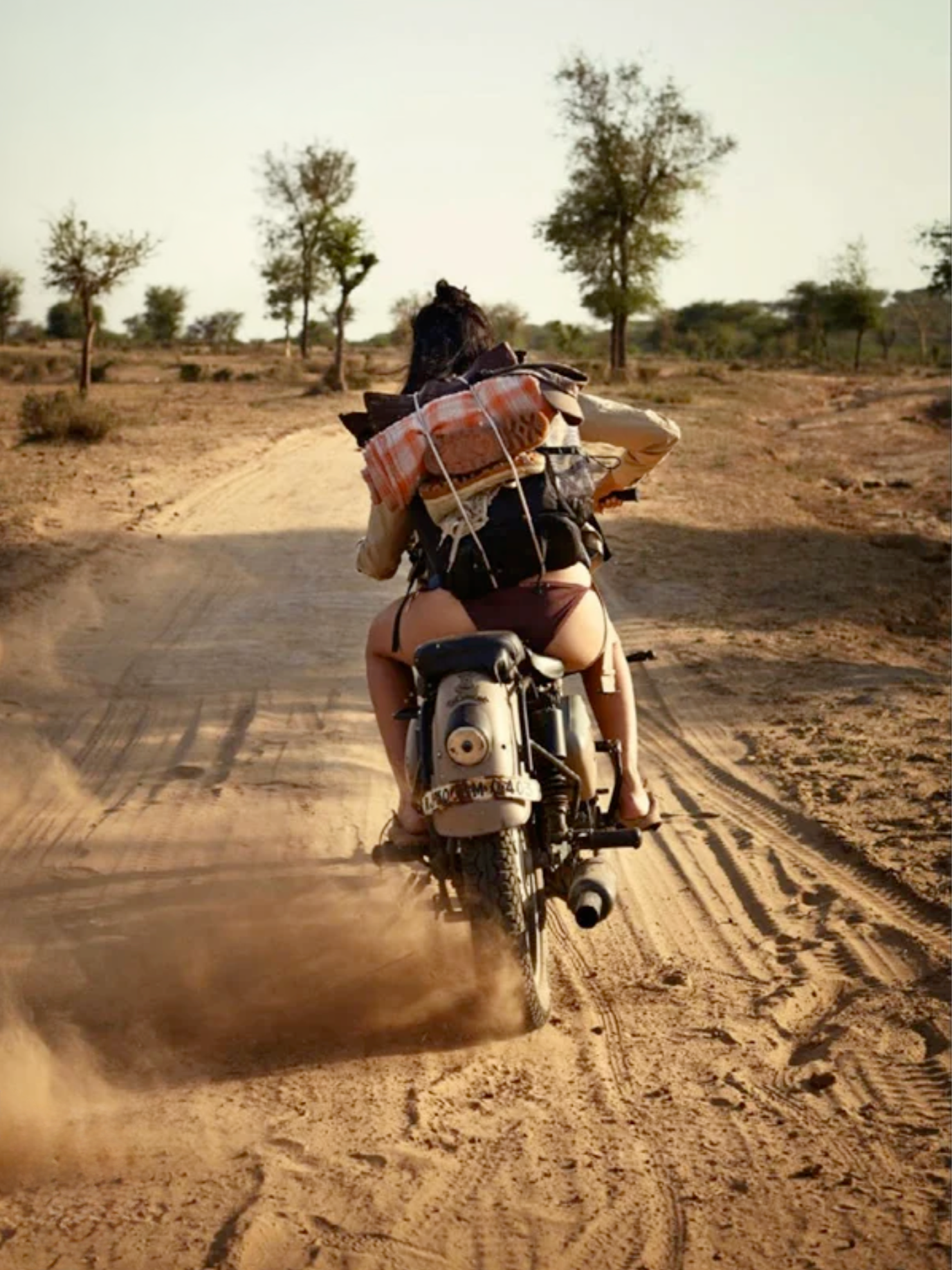 Into-the-Wild-by-Petrovsky-Ramone-in-Glamour-Netherlands-July-2013-8.png