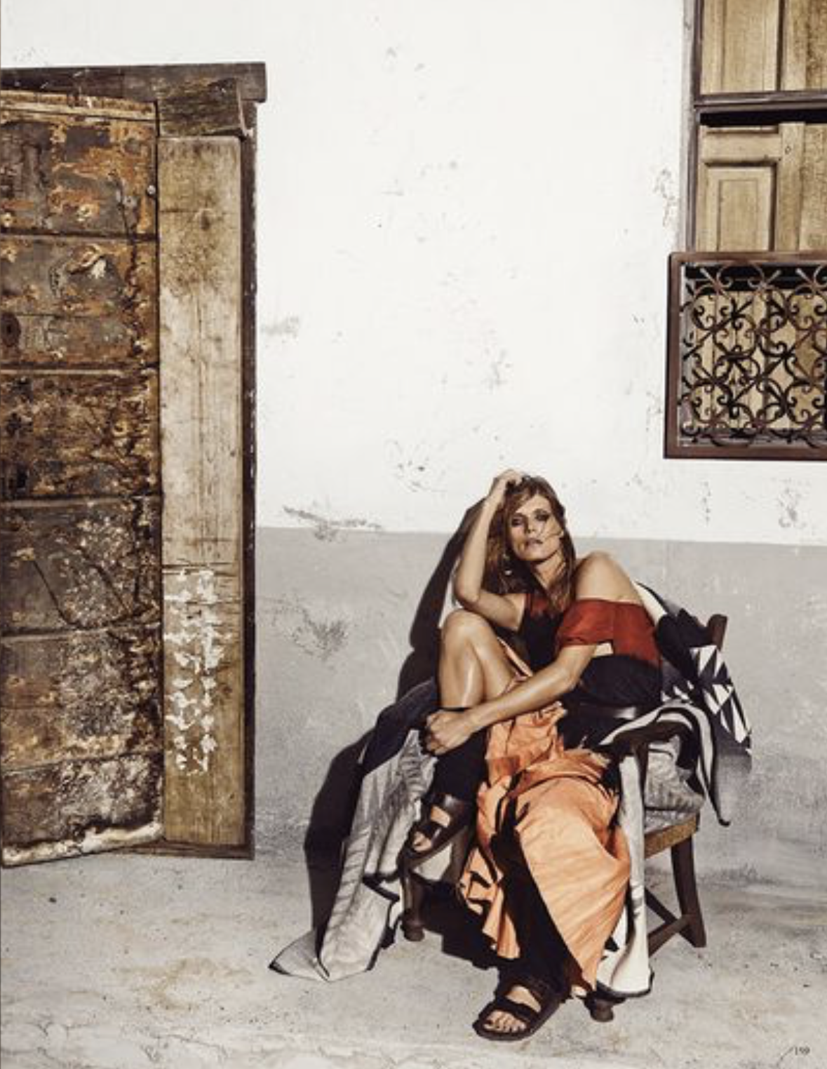 Malgosia-Bela-by-Giampaola-Sgura-Vogue-Germany-May-2014-33.png